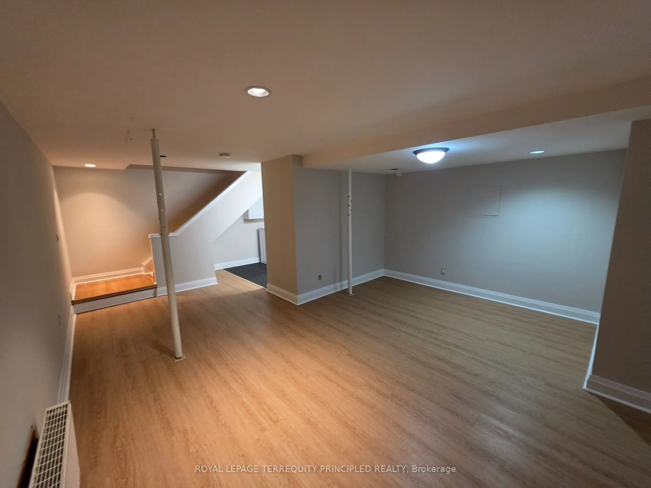 8 Bright Street #B