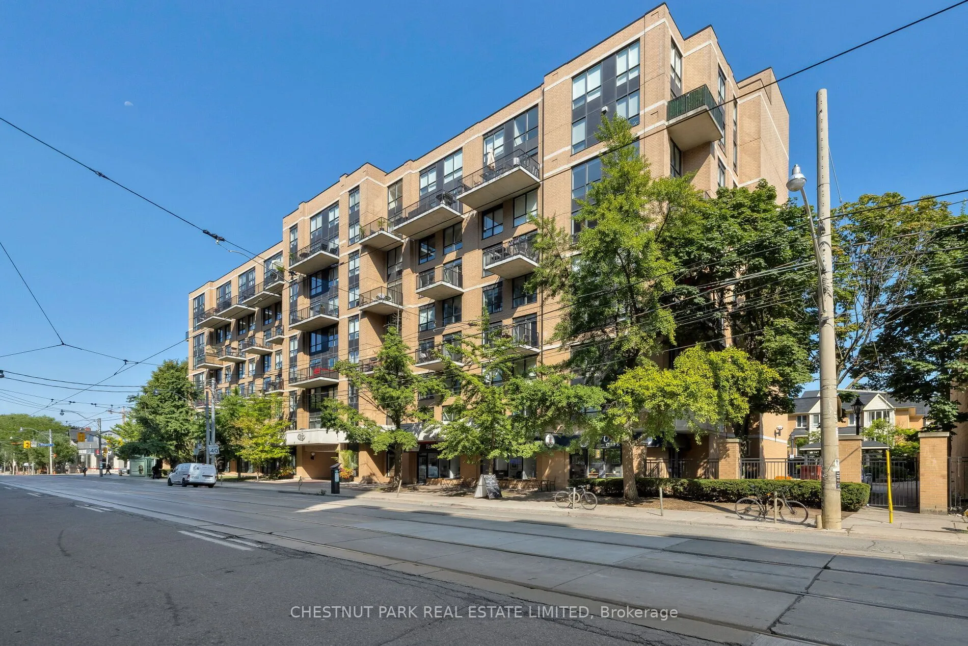 800 King Street W #611