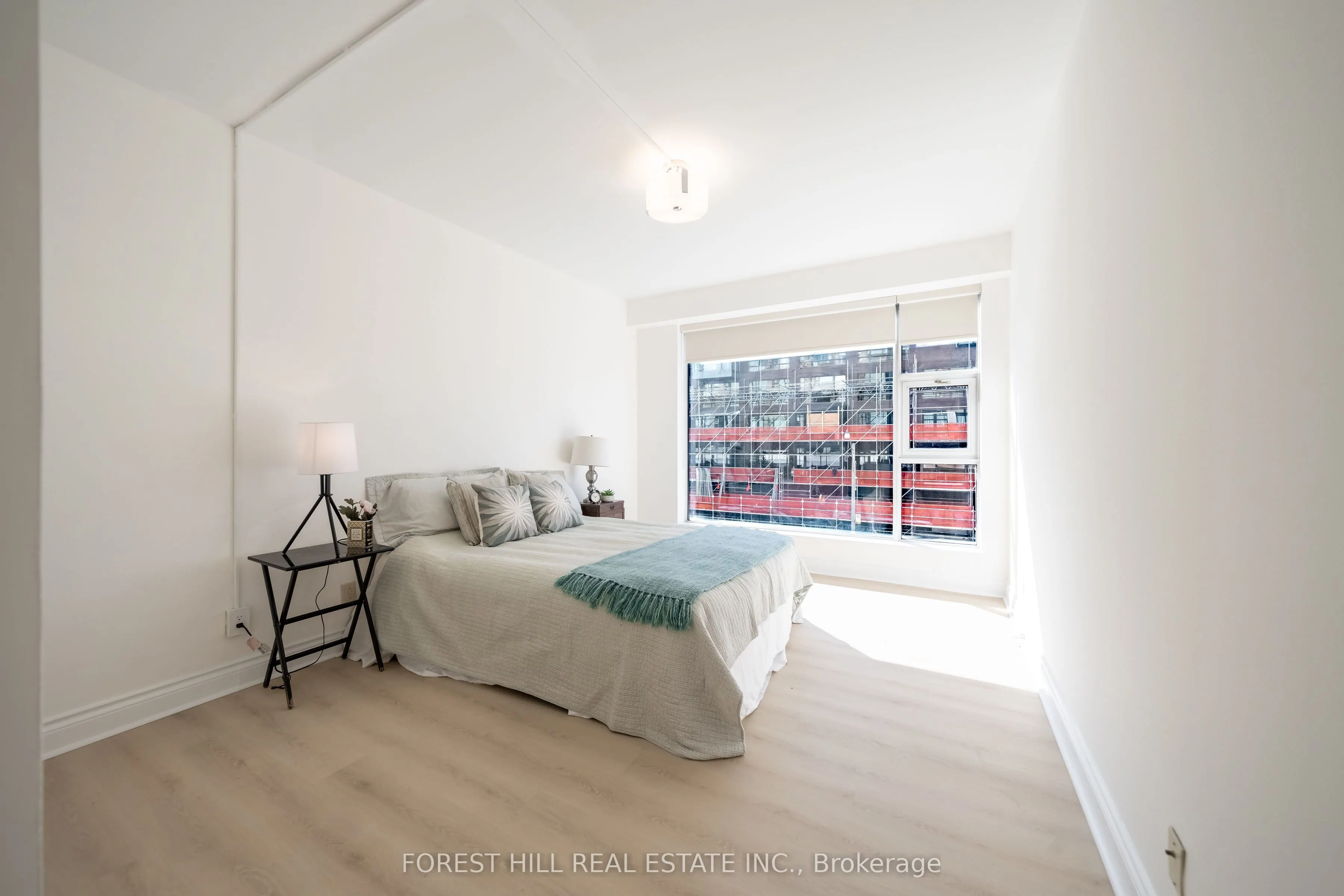 77 Avenue Road #215