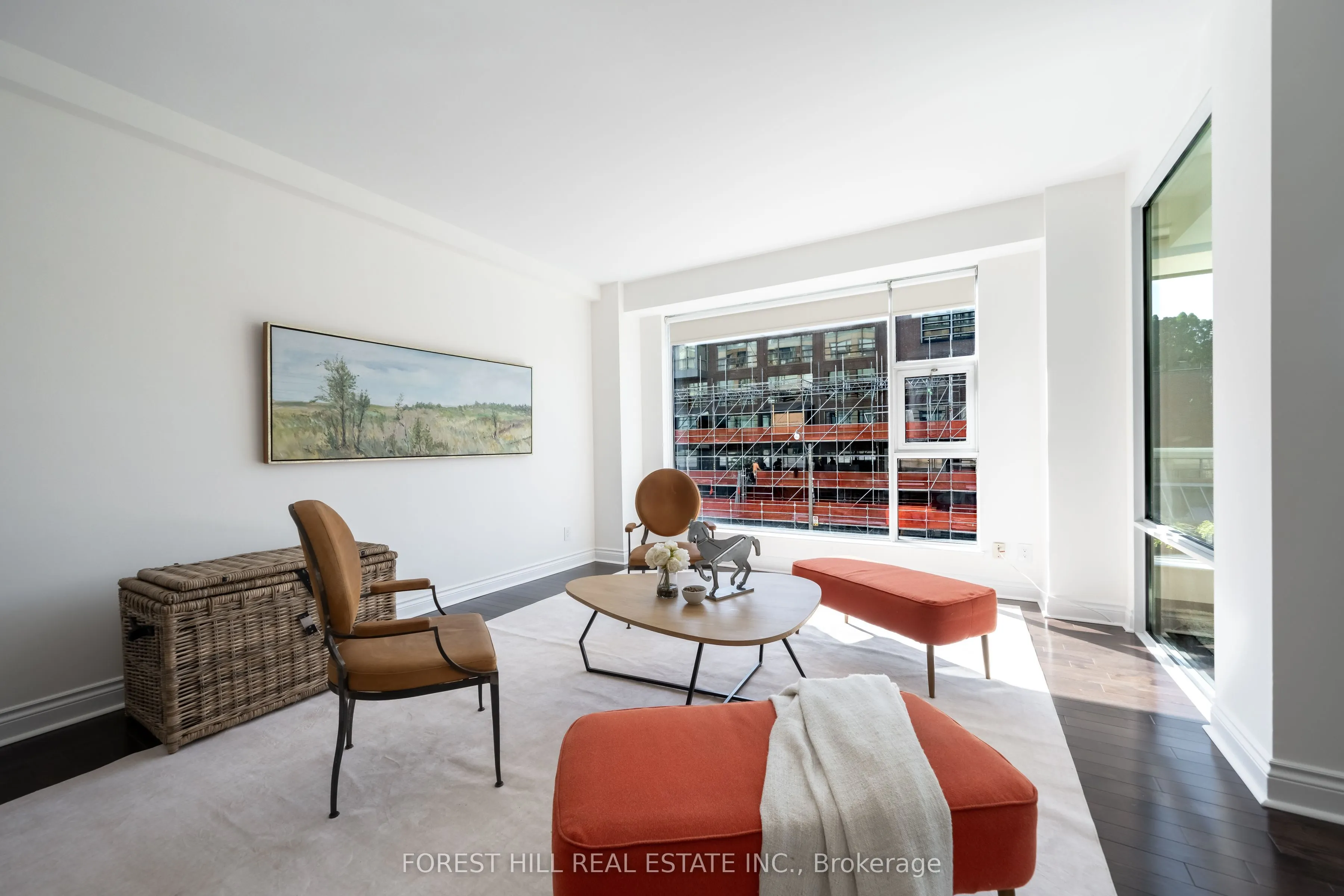 77 Avenue Road #215