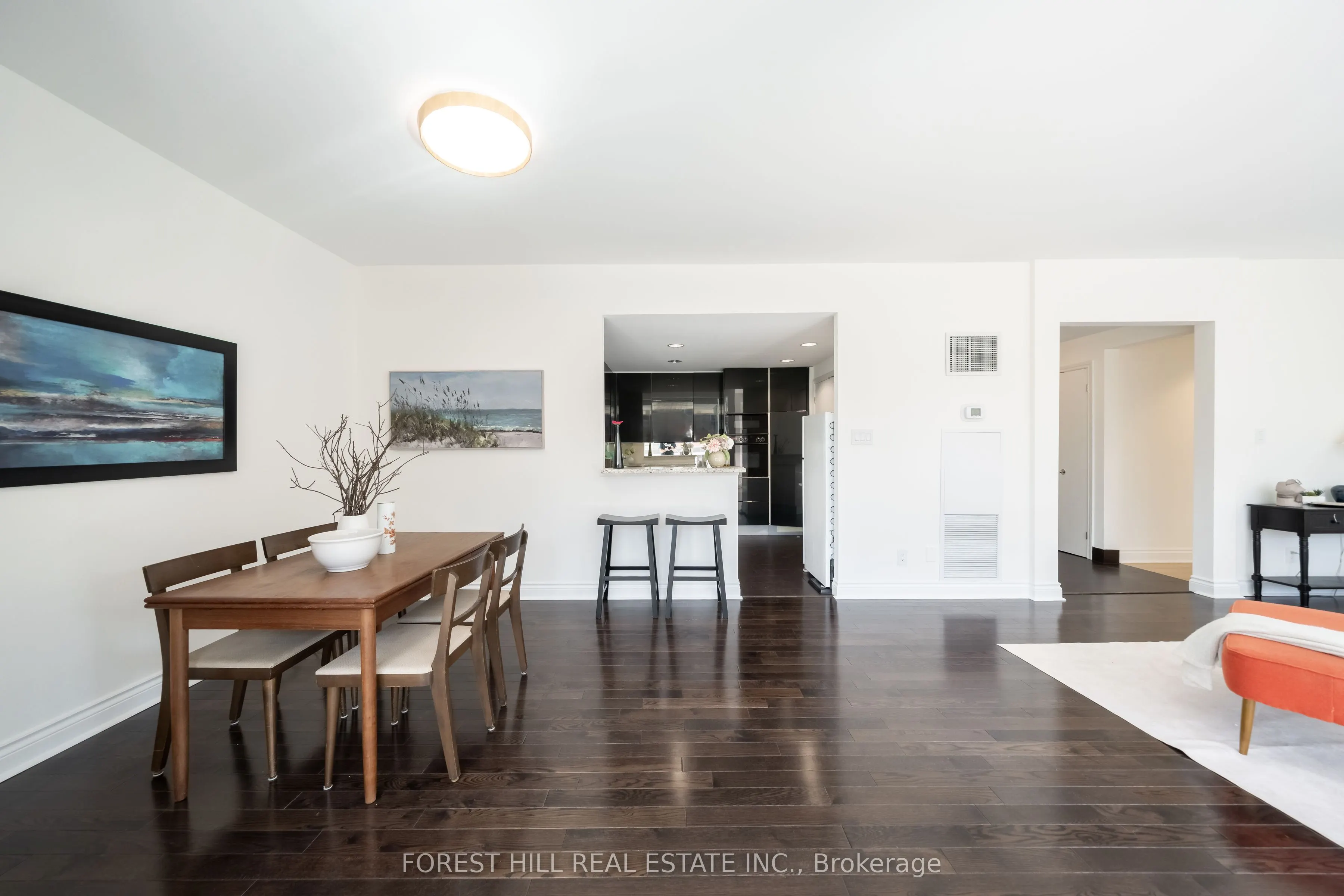 77 Avenue Road #215