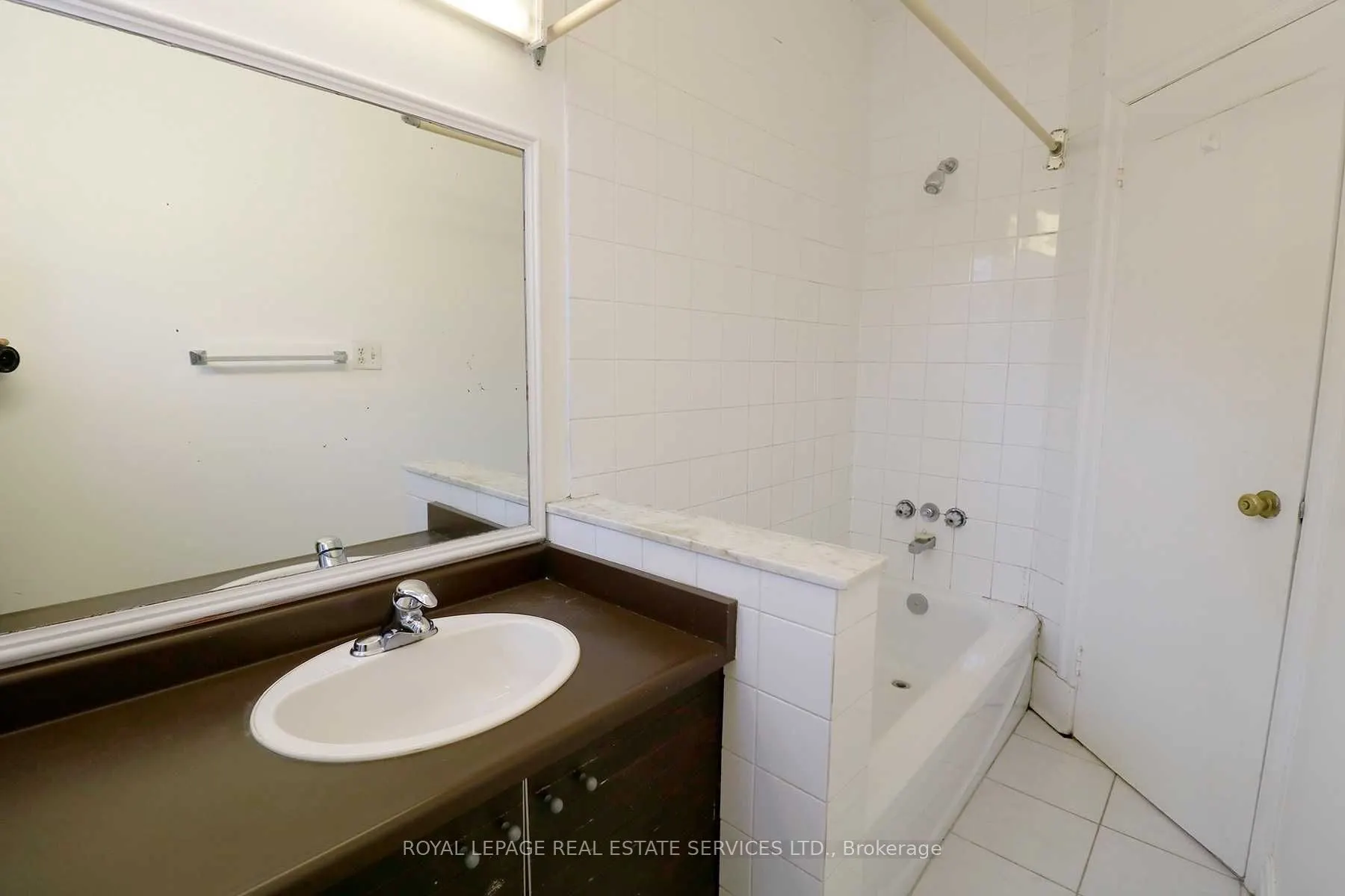 390 Huron Street #2