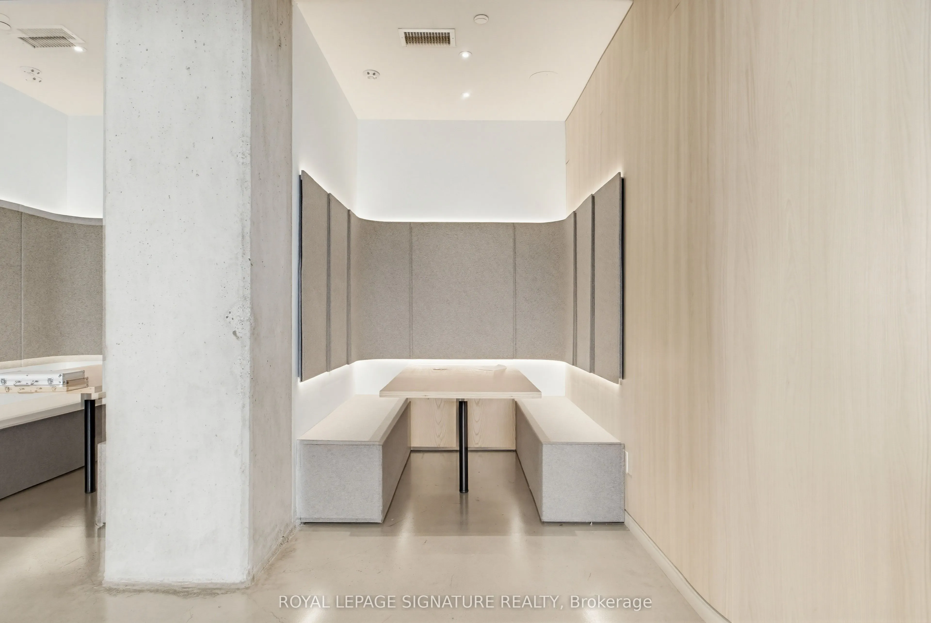130 Queens Quay E #1314-1324
