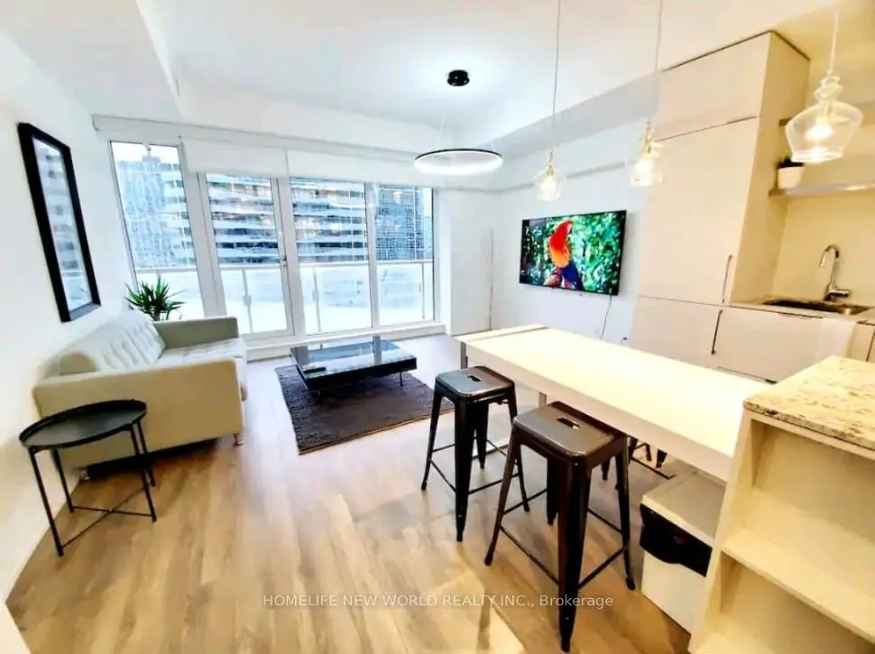 197 Yonge Street #1806