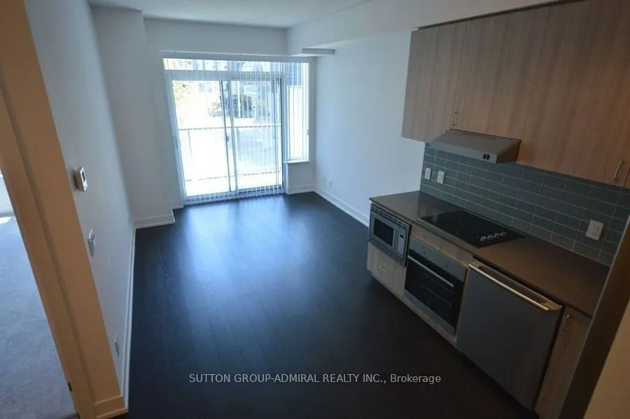 7 Kenaston Gardens #124