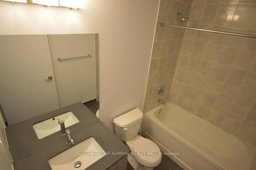 7 Kenaston Gardens #124