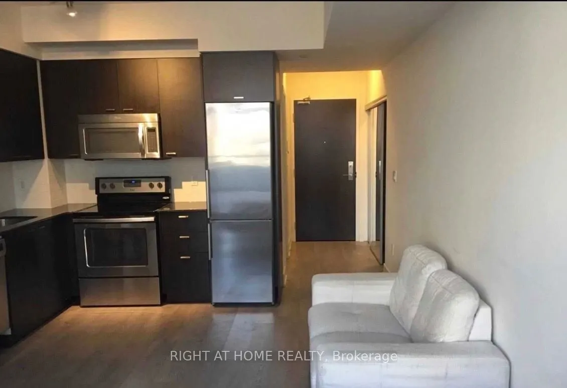 88 Sheppard Avenue E #409
