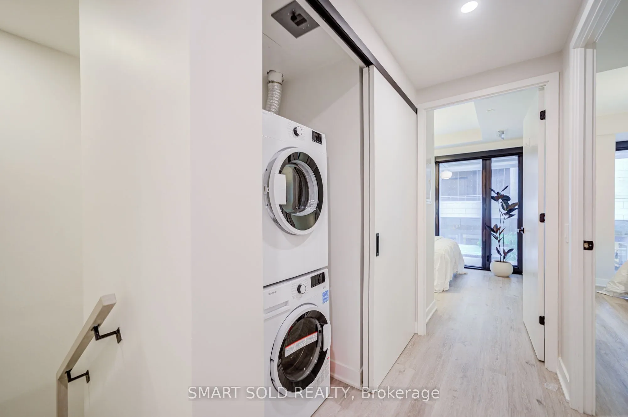 55 Charles Street E #TH05