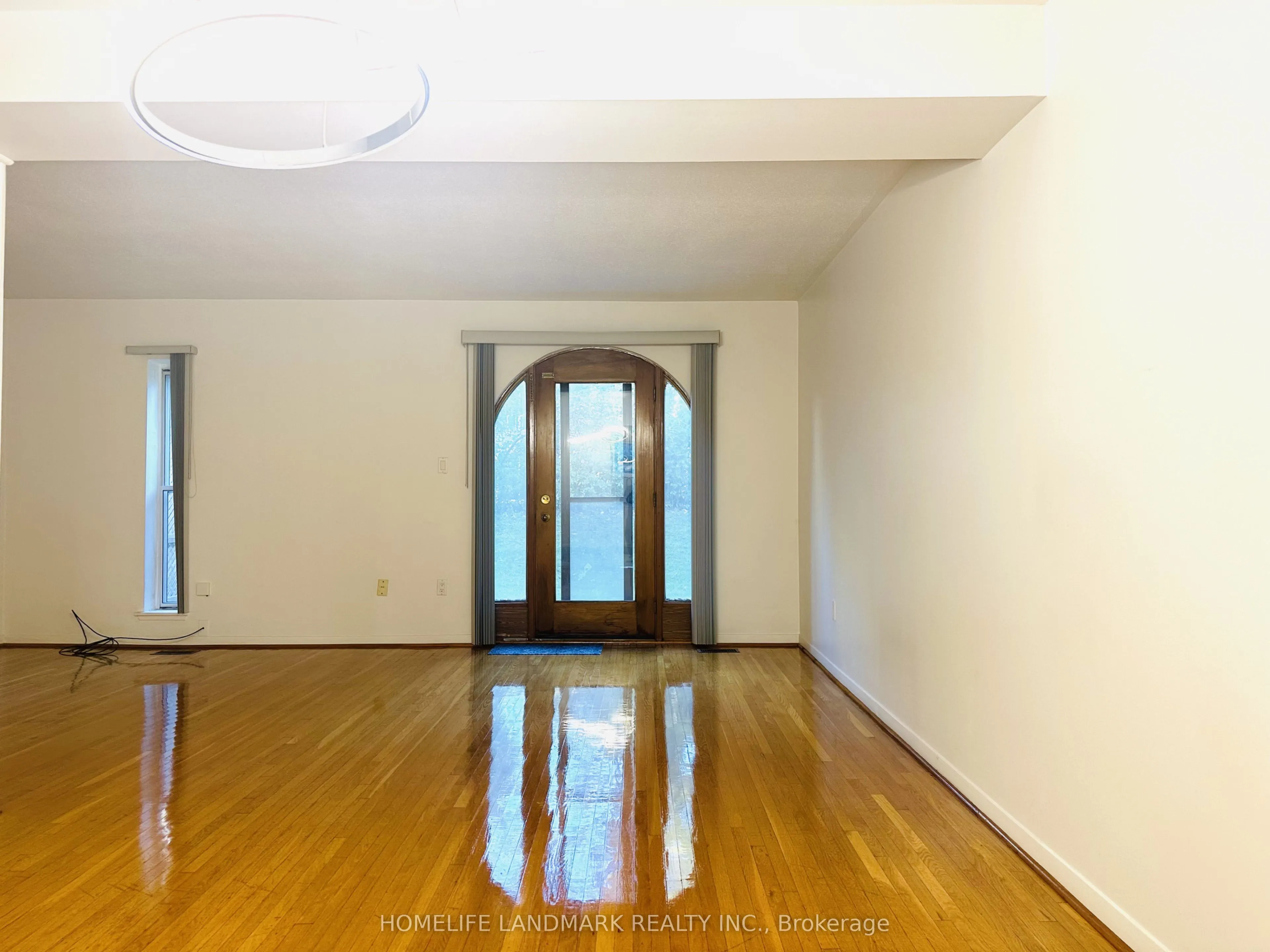 15 Esterbrooke Avenue #136