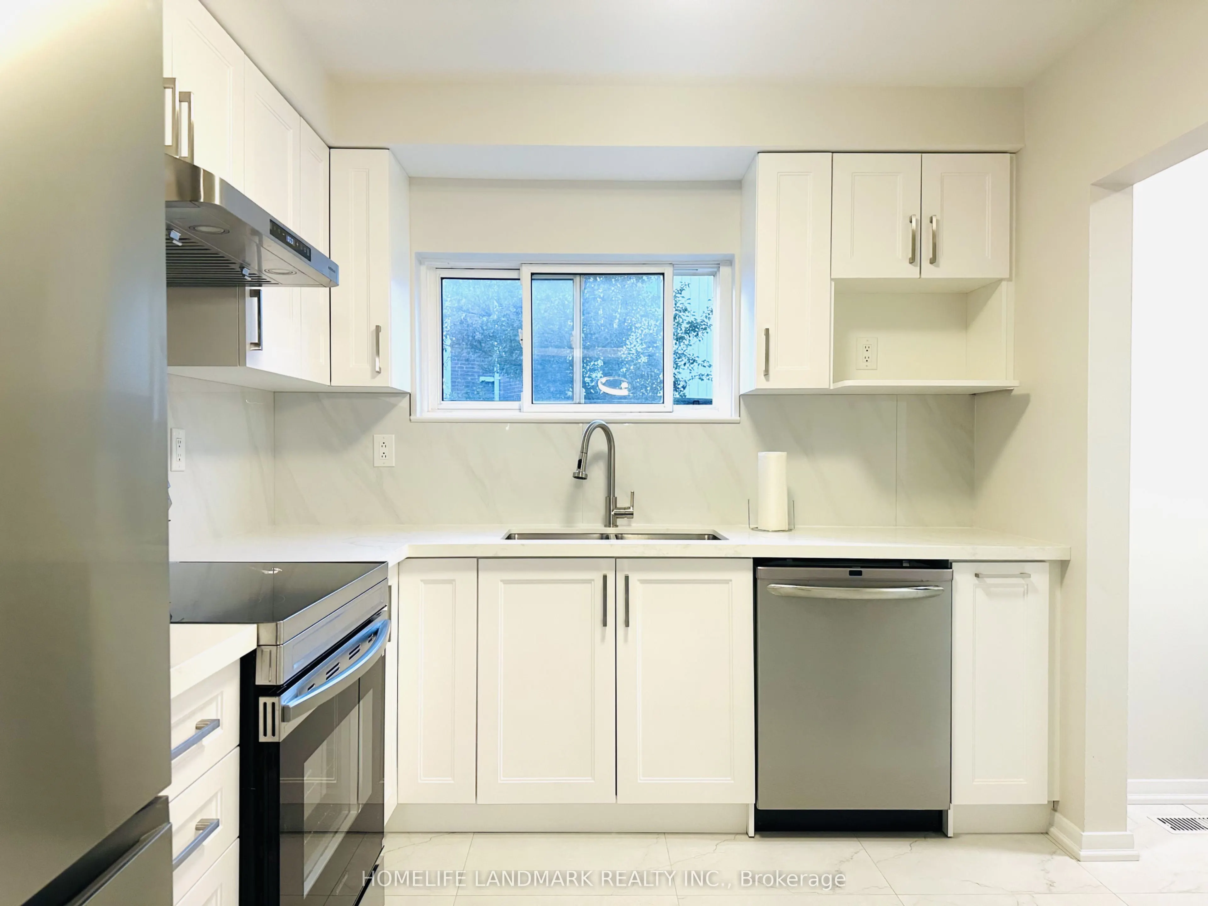 15 Esterbrooke Avenue #136