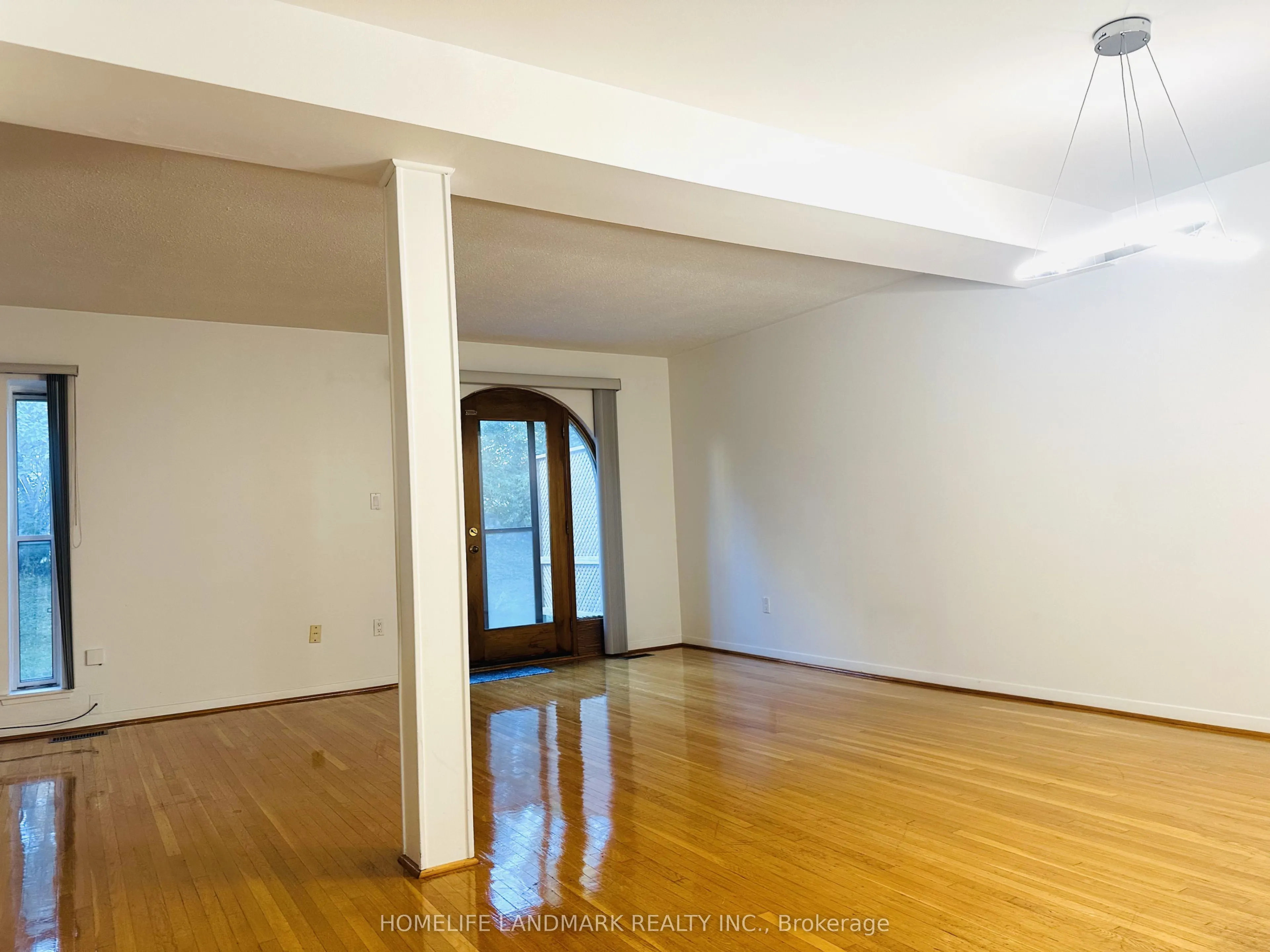 15 Esterbrooke Avenue #136