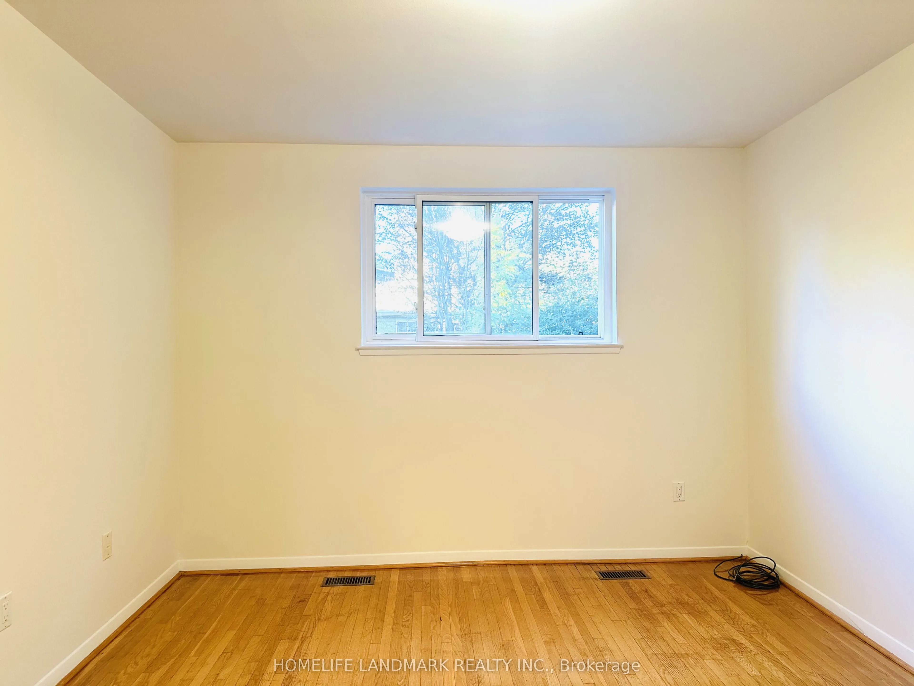 15 Esterbrooke Avenue #136