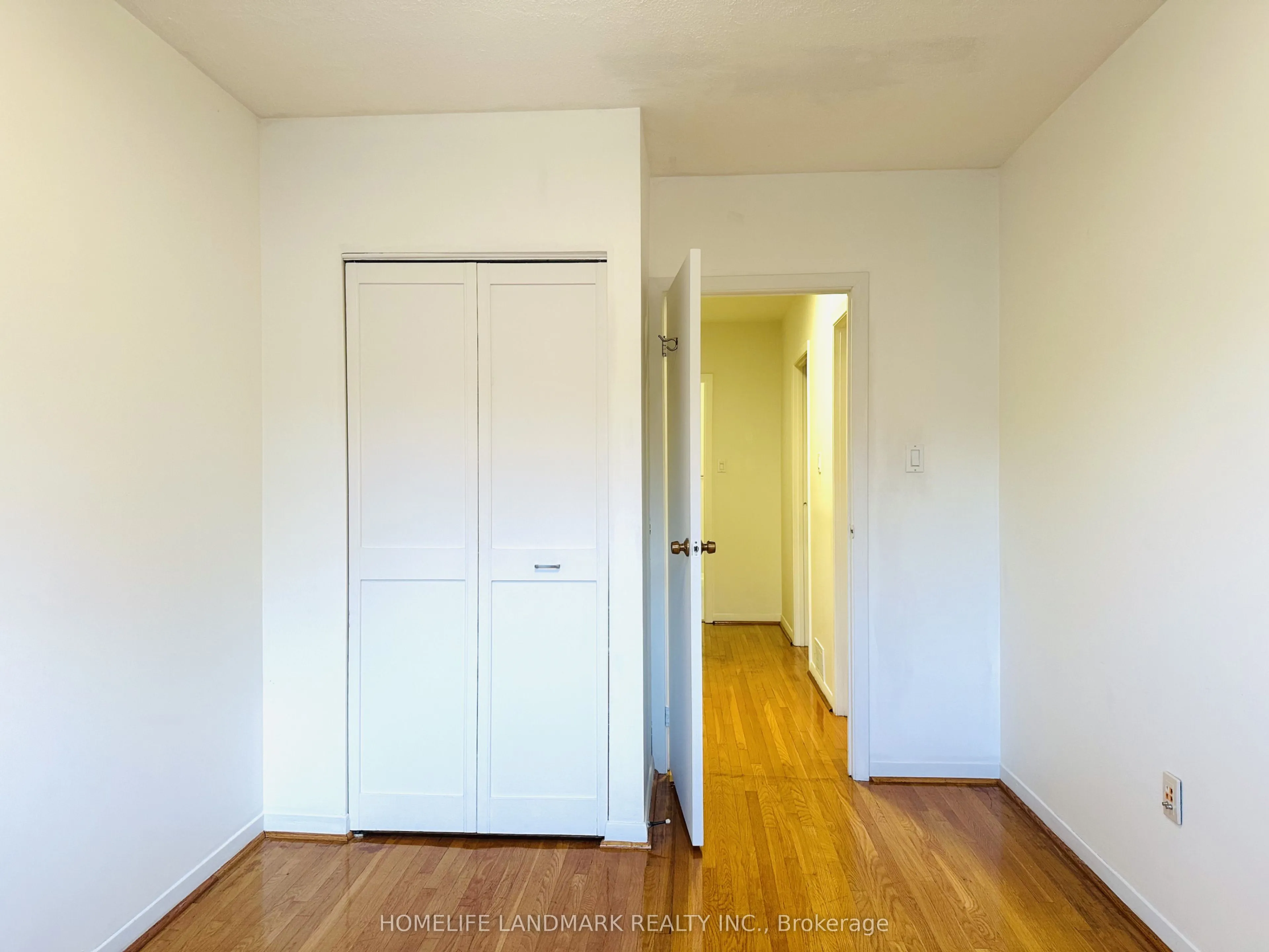 15 Esterbrooke Avenue #136