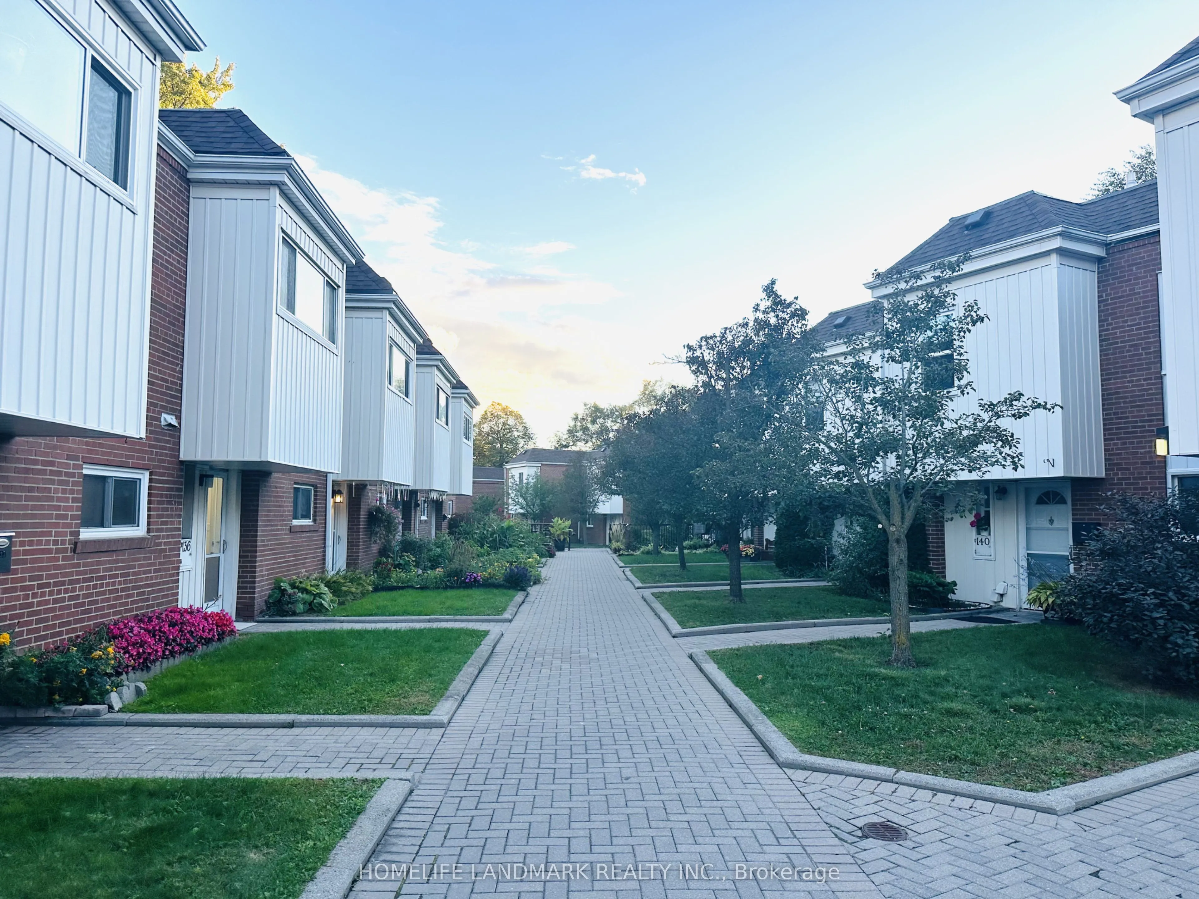 15 Esterbrooke Avenue #136