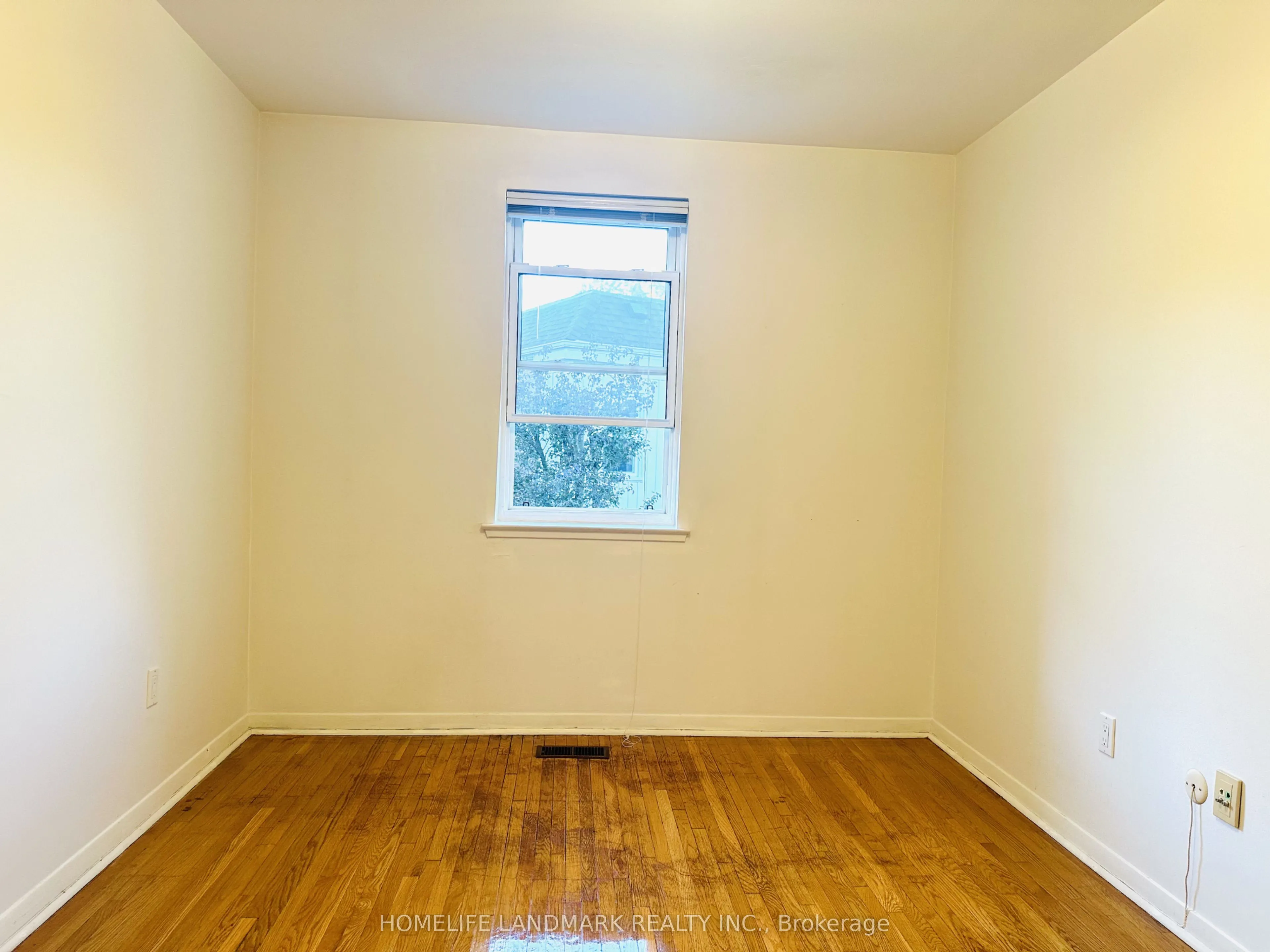 15 Esterbrooke Avenue #136