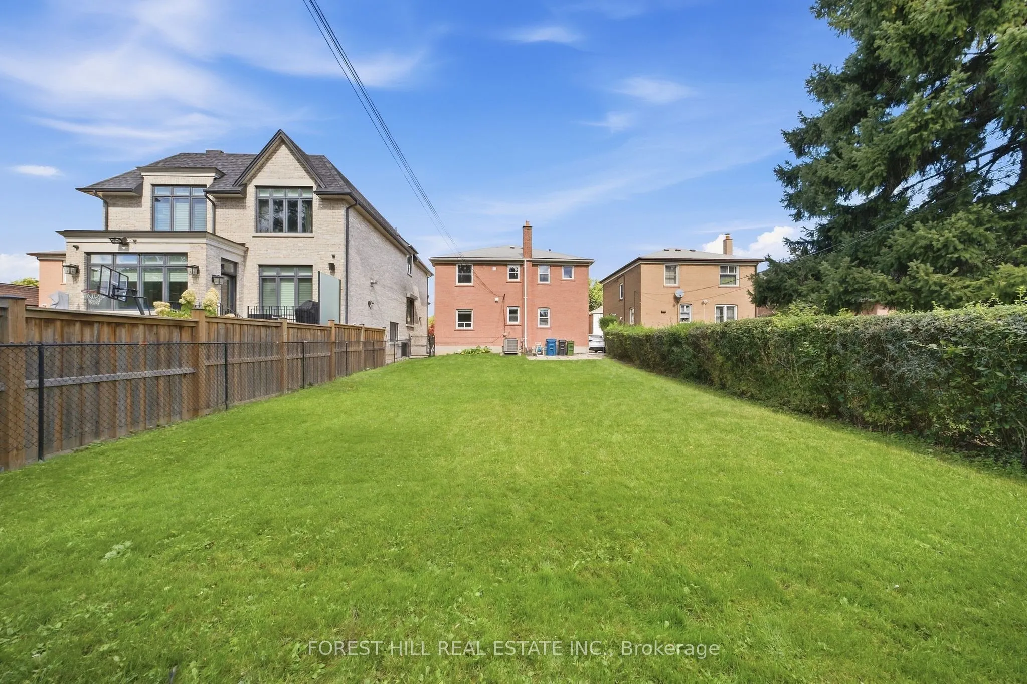 147 Viewmount Avenue