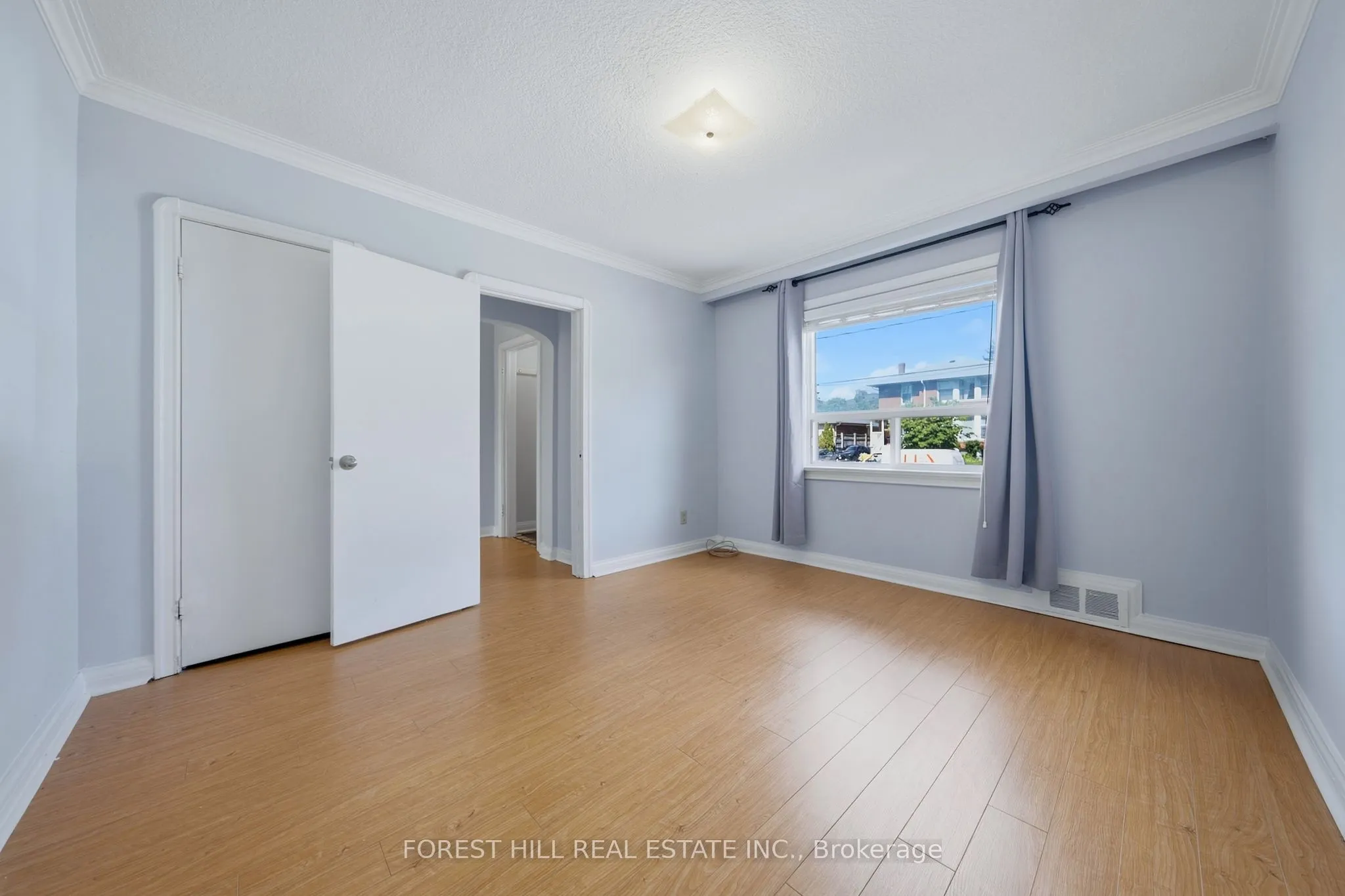 147 Viewmount Avenue