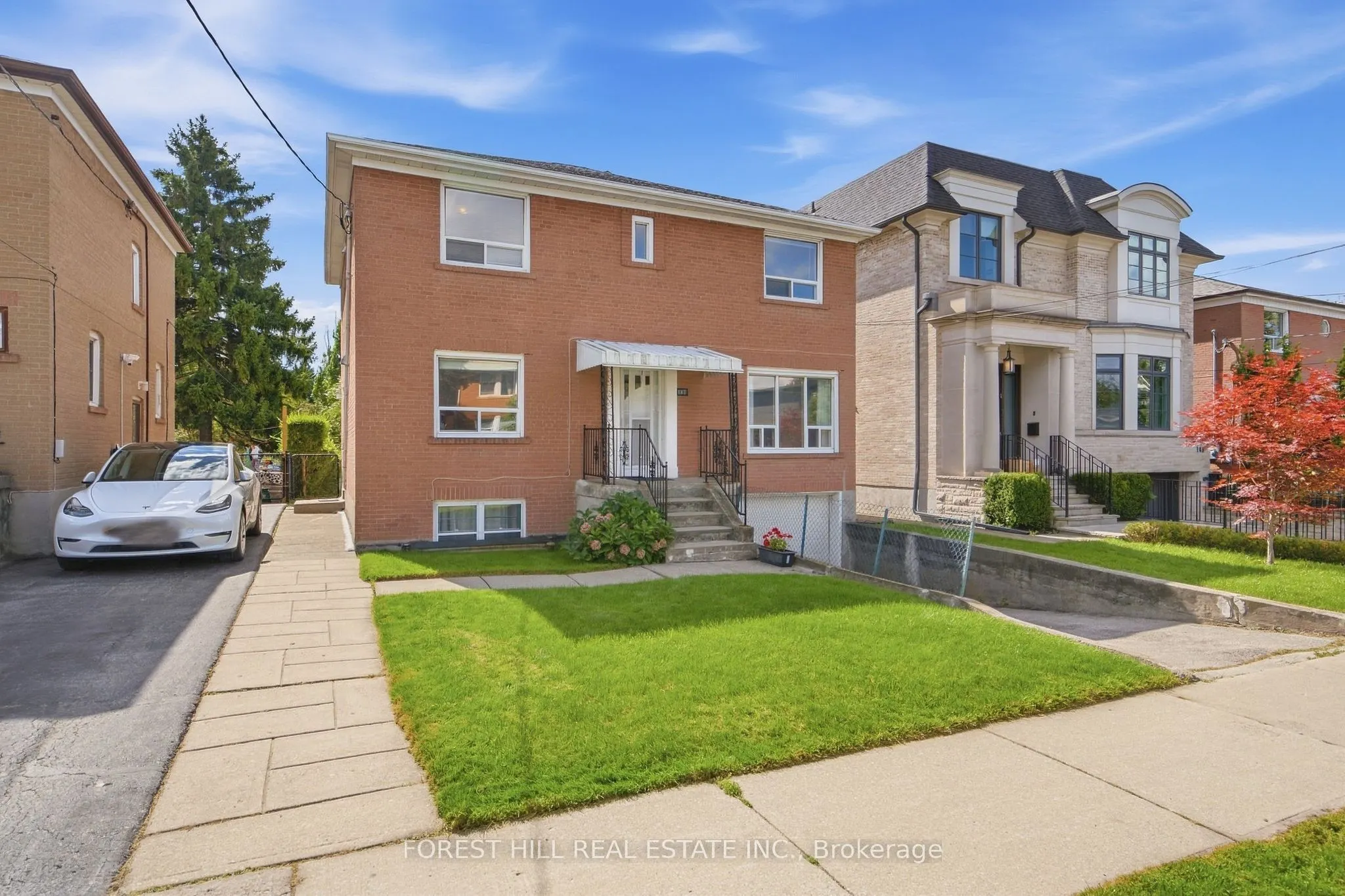 147 Viewmount Avenue