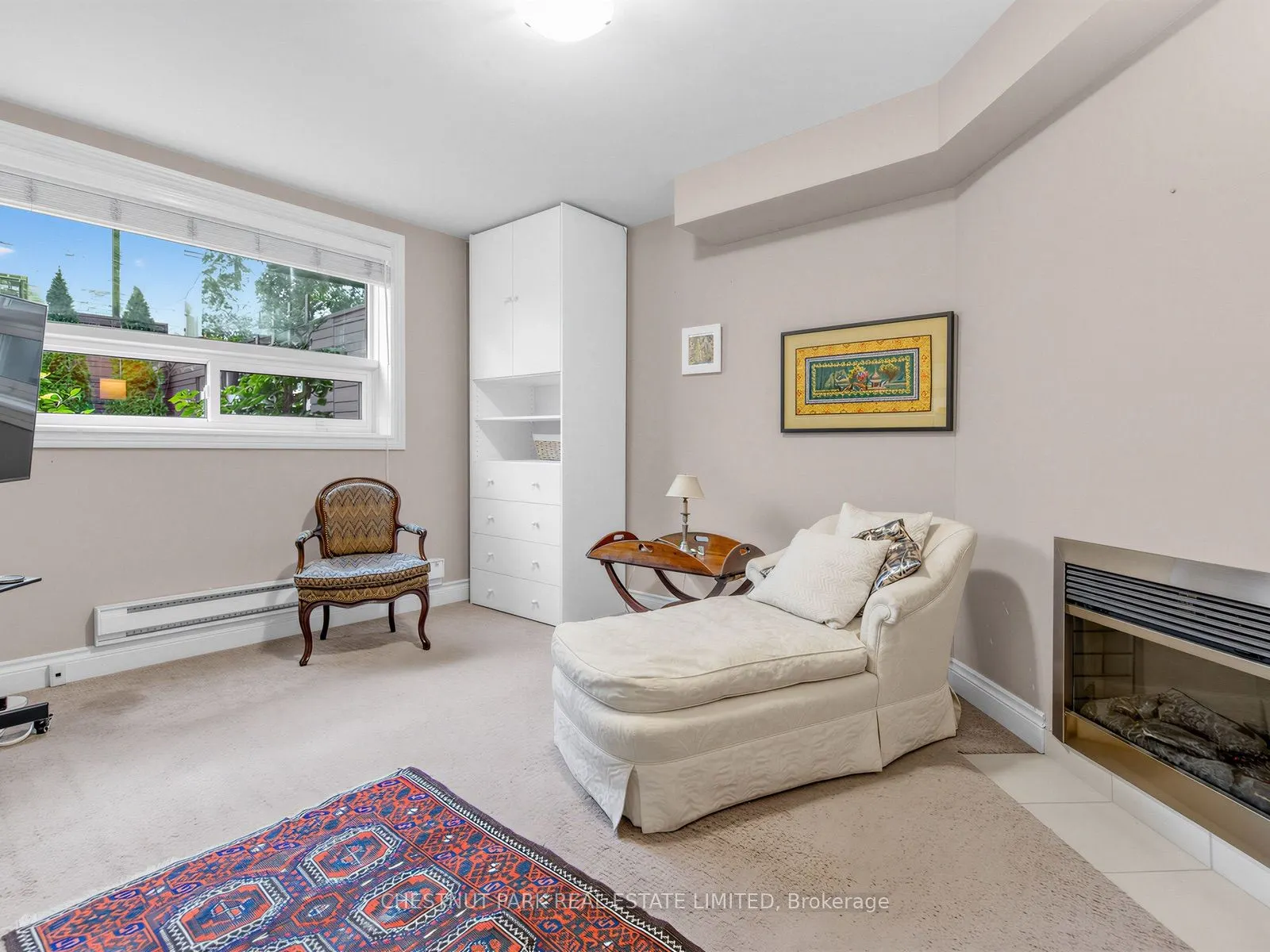 25 Clarendon Avenue
