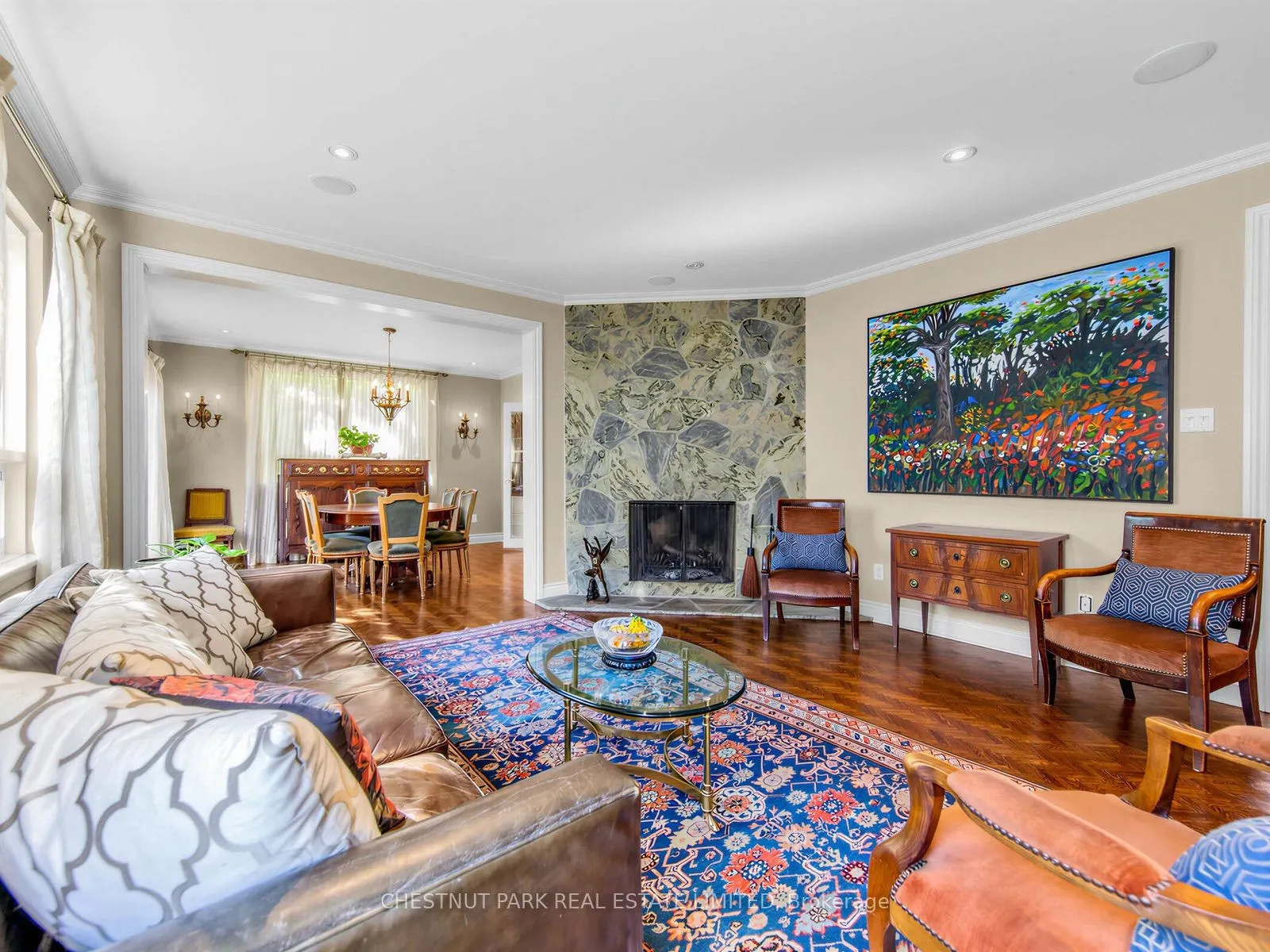 25 Clarendon Avenue