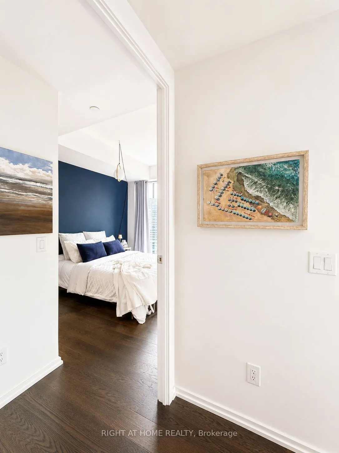 5 Soudan Avenue #2004