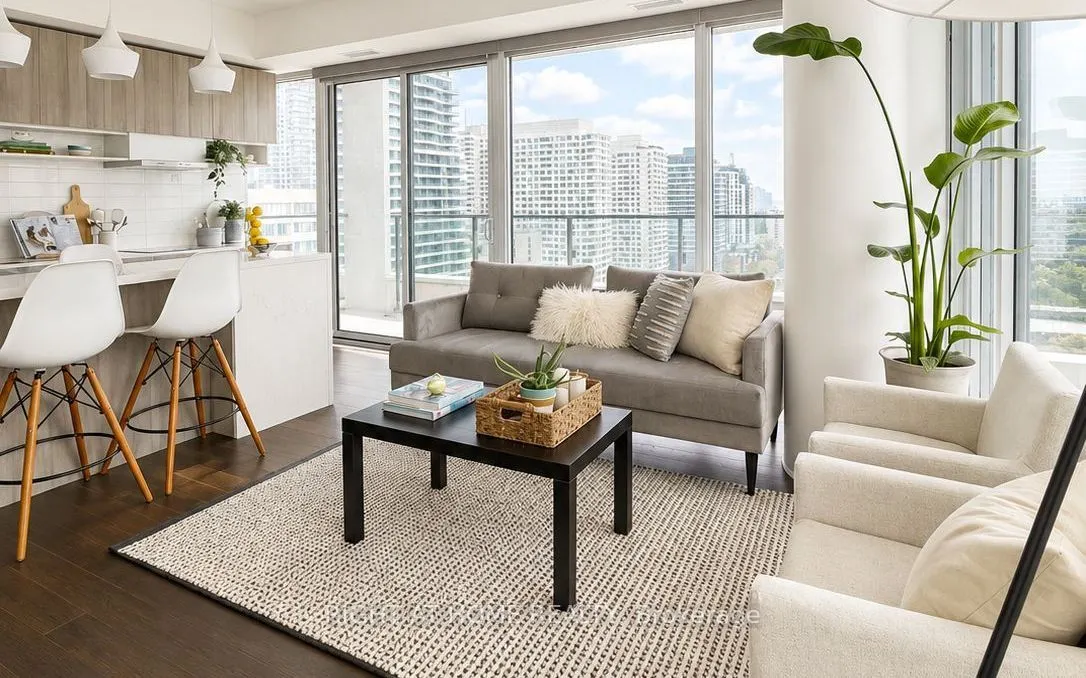 5 Soudan Avenue #2004