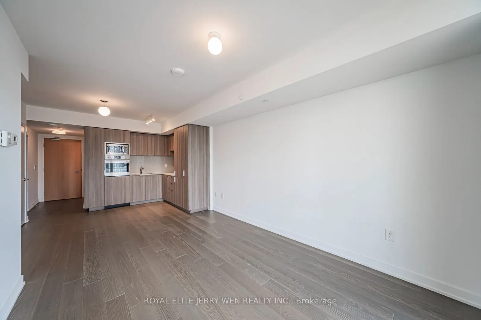 11 Wellesley Street W #3104