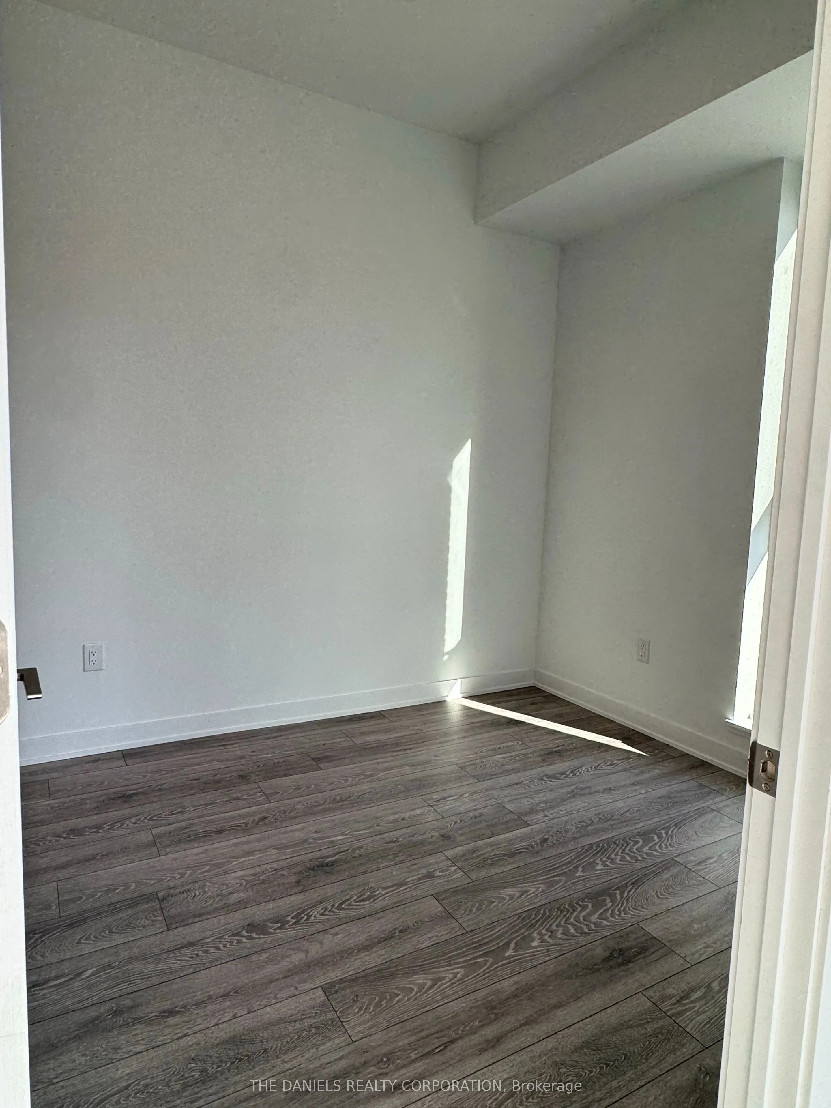 10 Oak Street #217