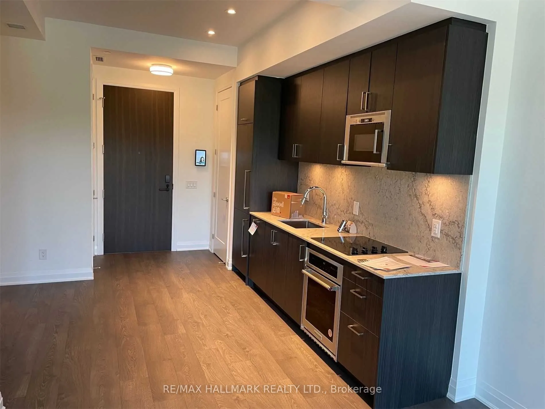 280 Howland Avenue #PH23