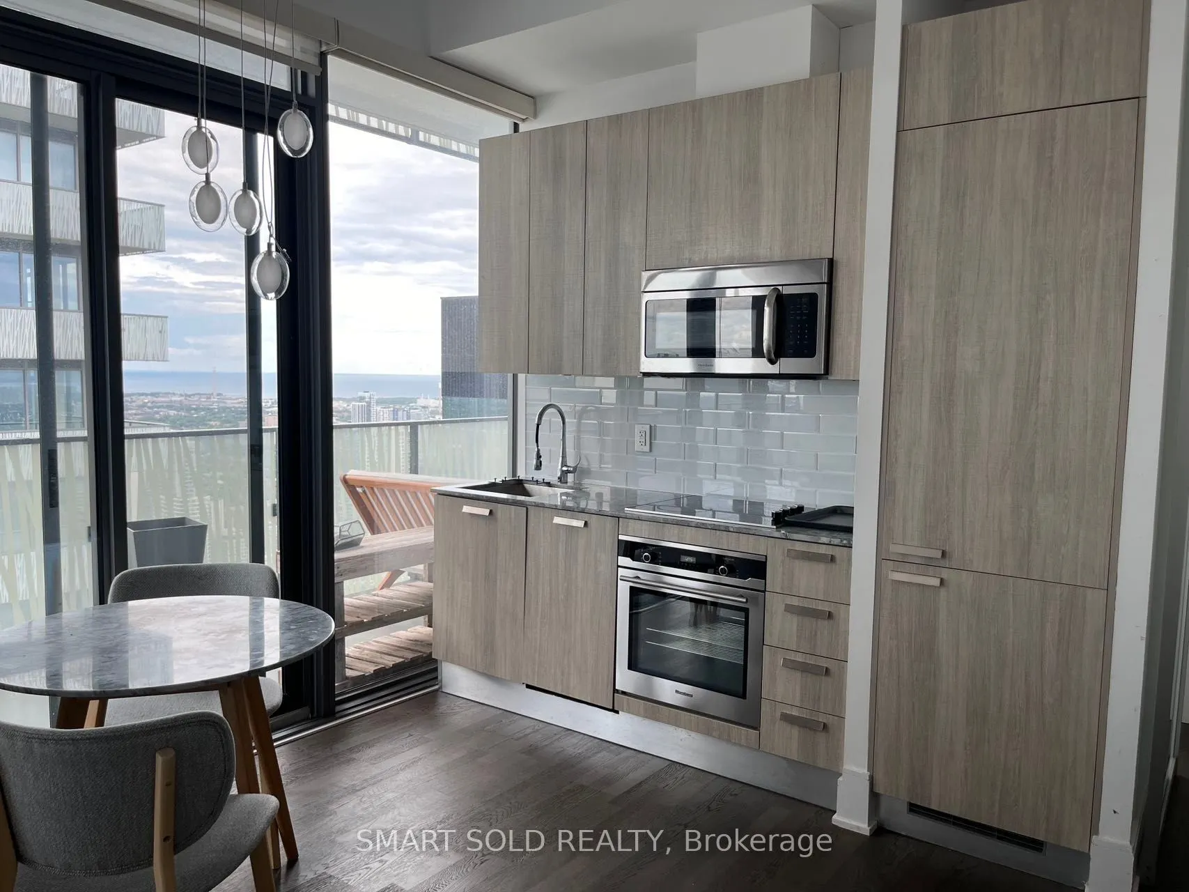 42 Charles Street #5301