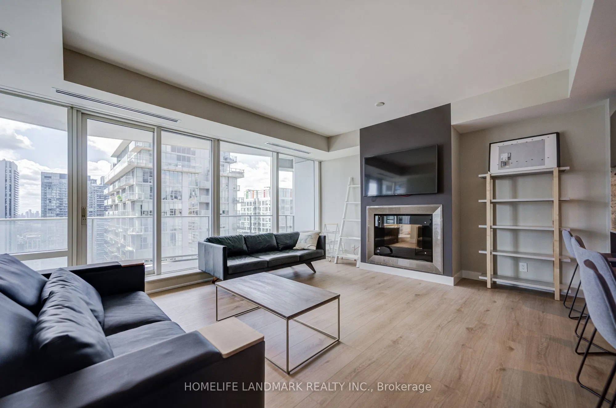 180 University Avenue #3103