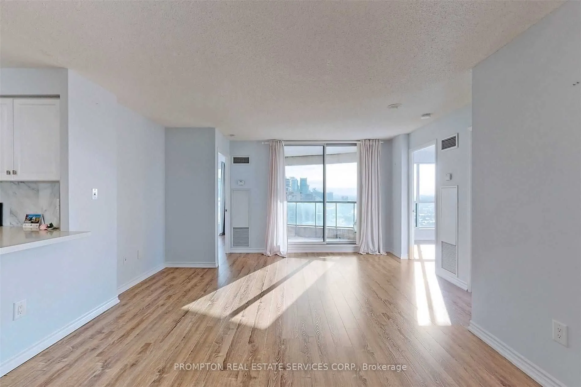 7 Lorraine Drive #2205