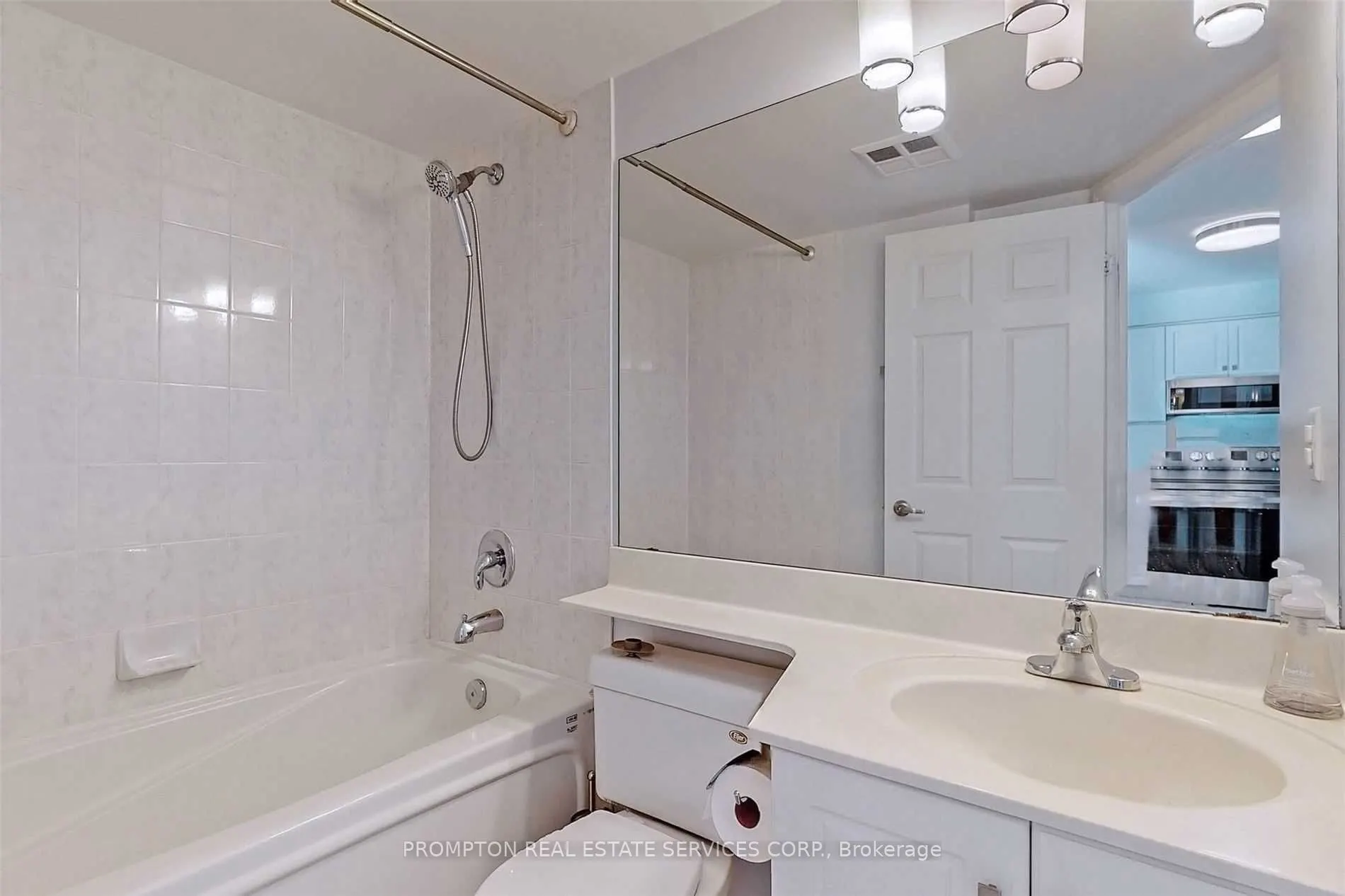 7 Lorraine Drive #2205