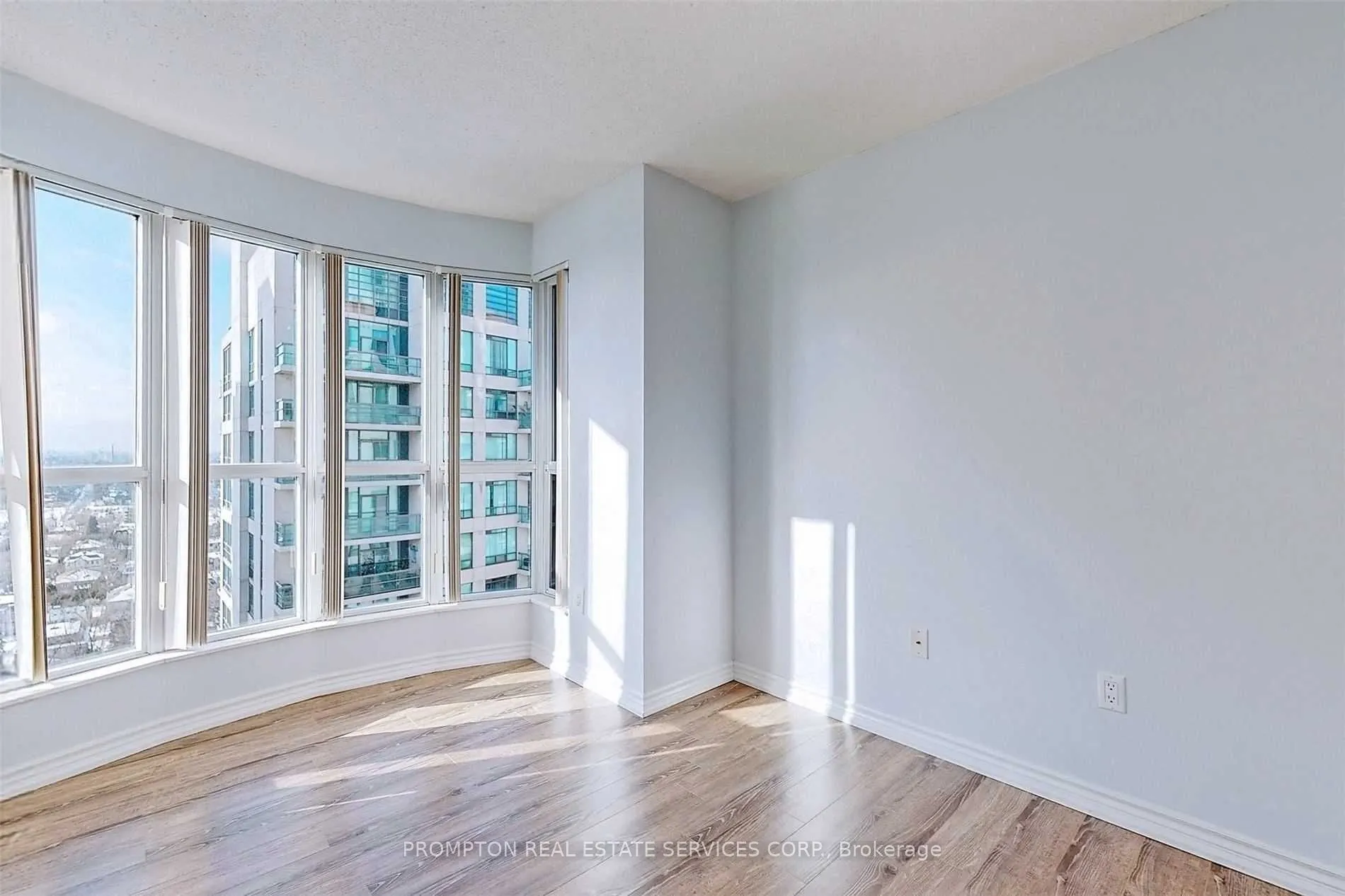 7 Lorraine Drive #2205