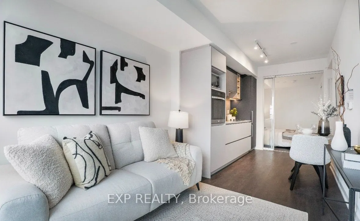 319 Jarvis Street #4908