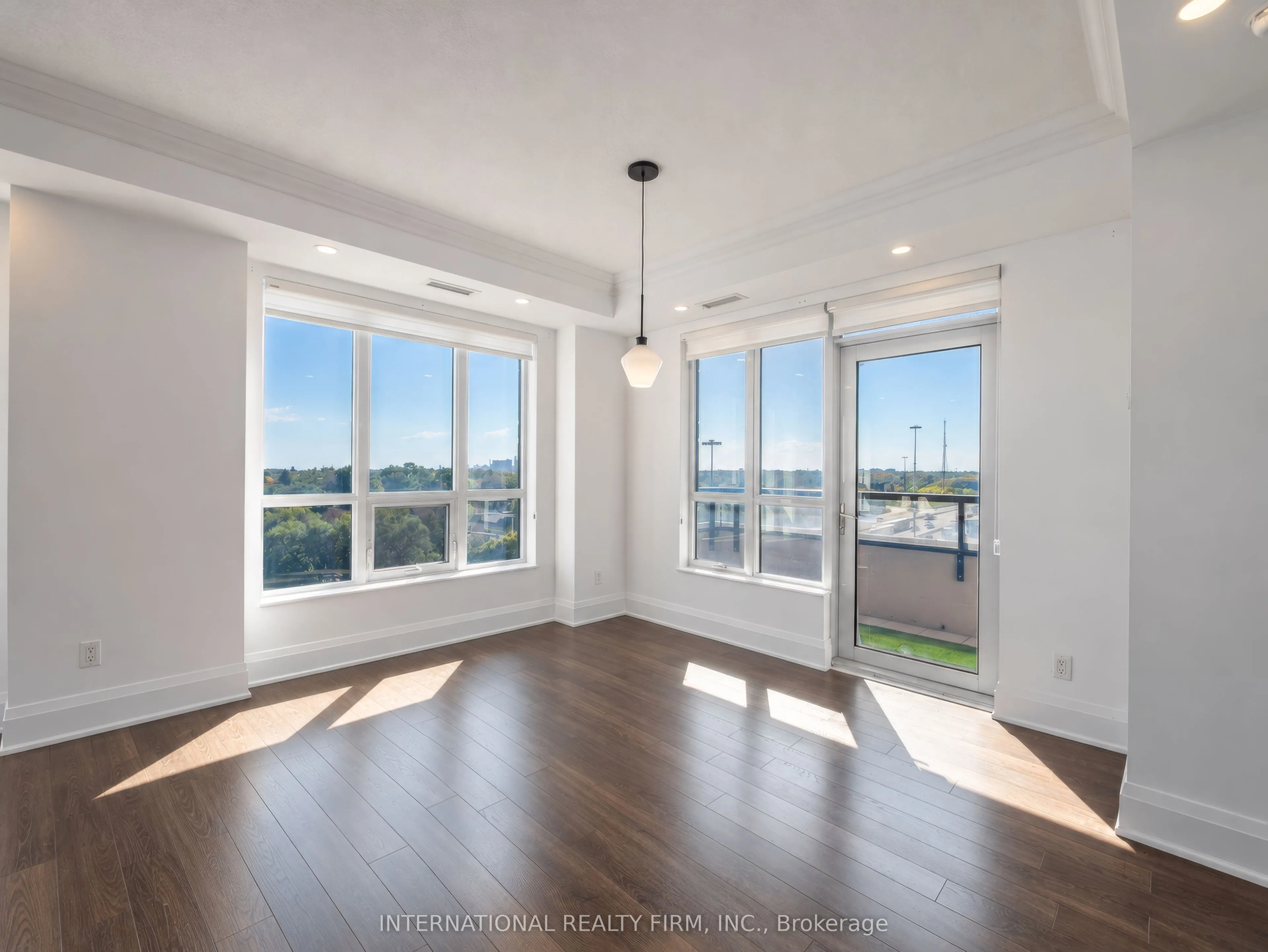 100 Harrison Garden Boulevard #925