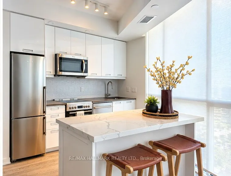 99 John Street #4505