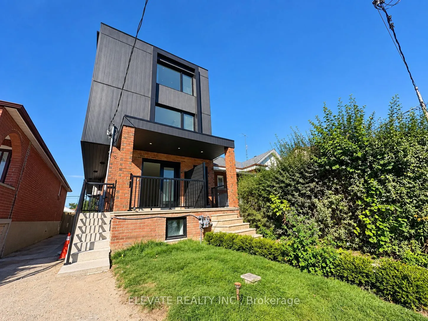 228 Robina Avenue #2