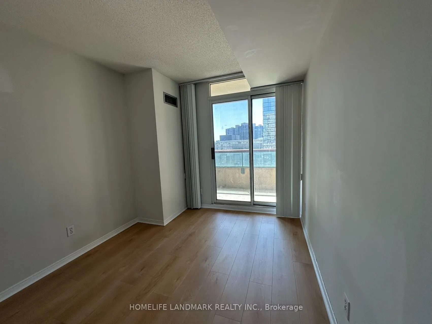 238 Doris Avenue #1011