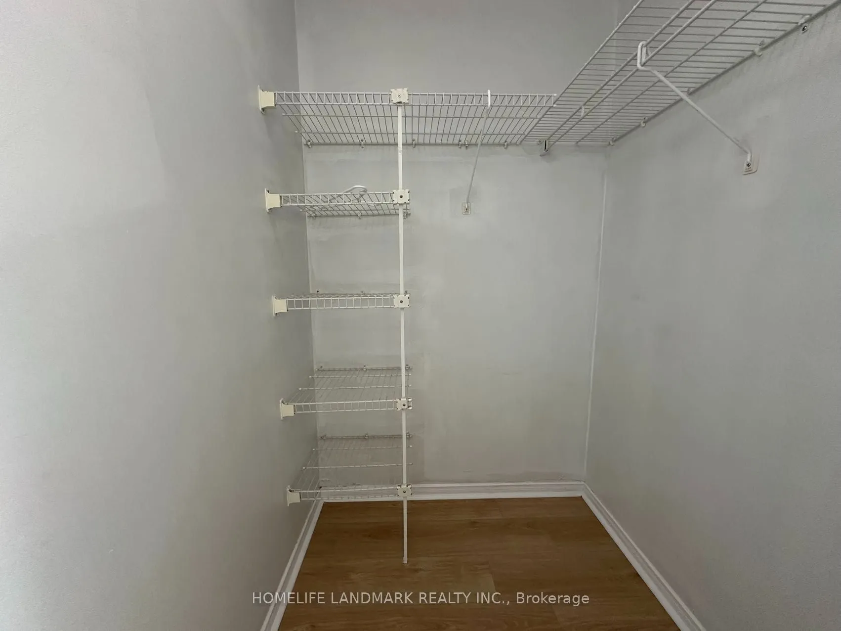 238 Doris Avenue #1011