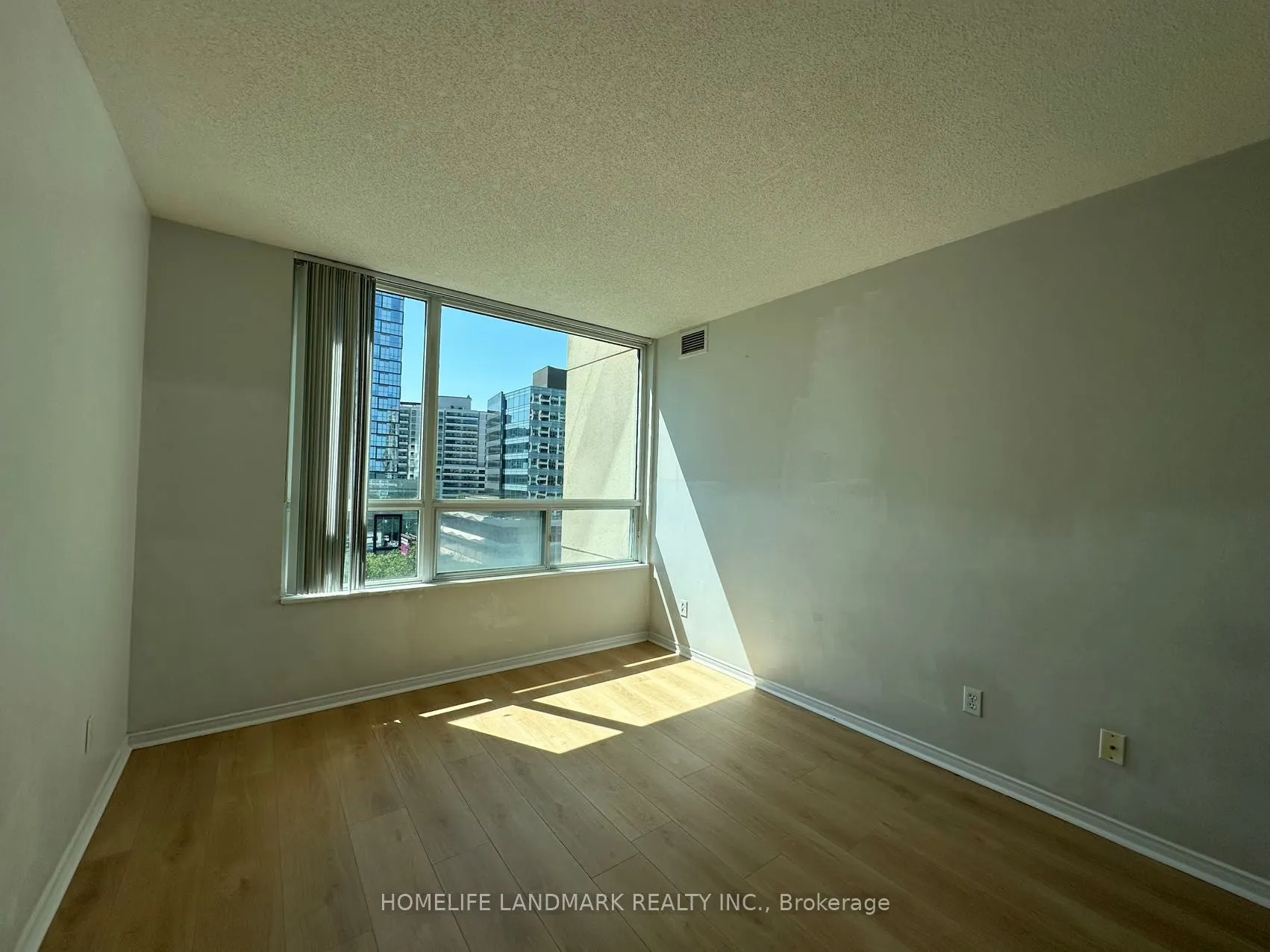 238 Doris Avenue #1011