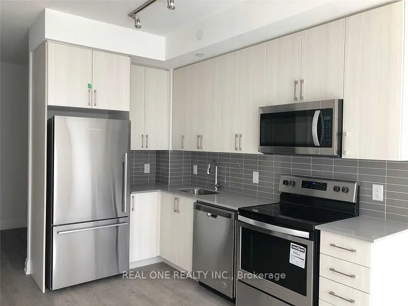 591 Sheppard Avenue E #308