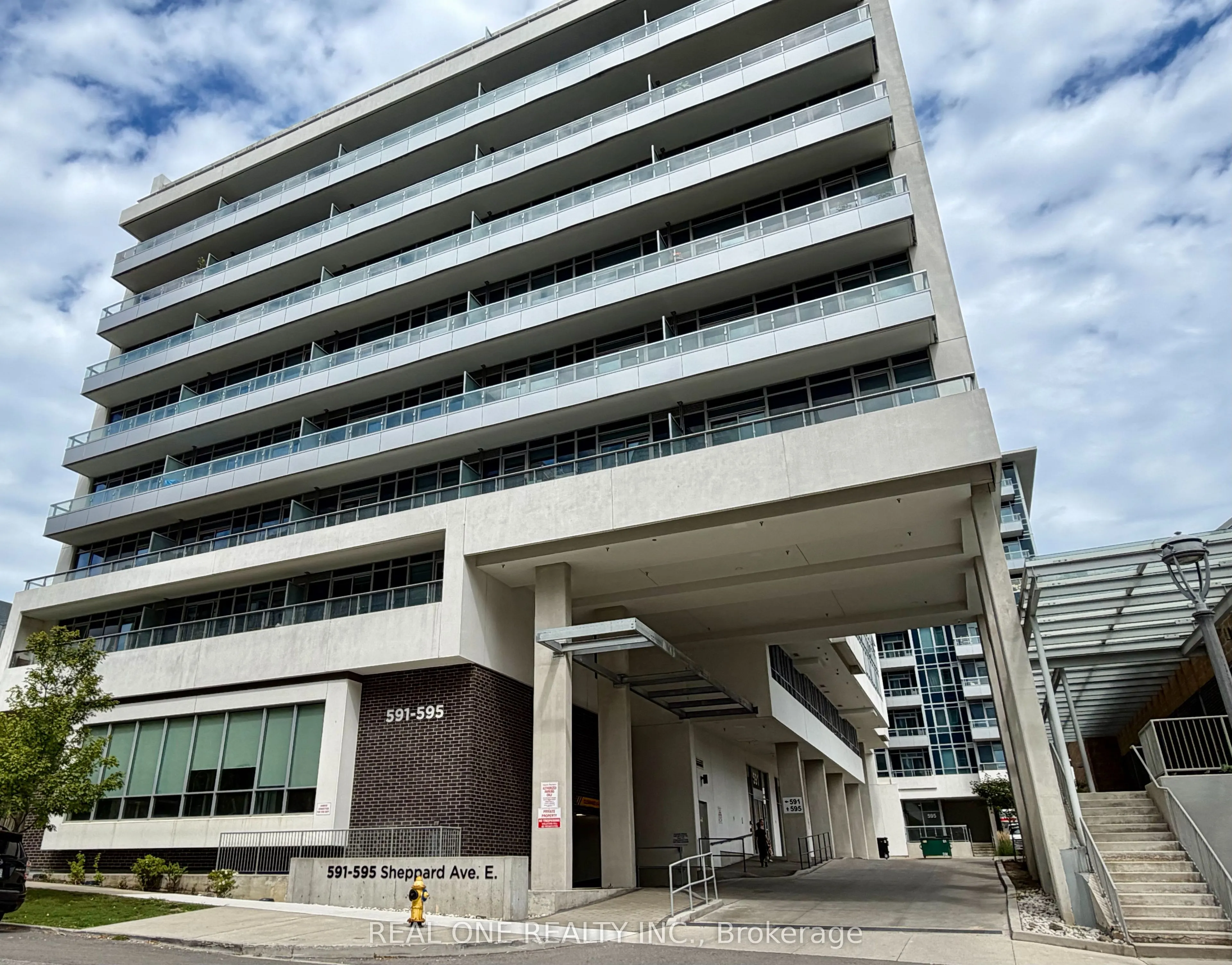 591 Sheppard Avenue E #308