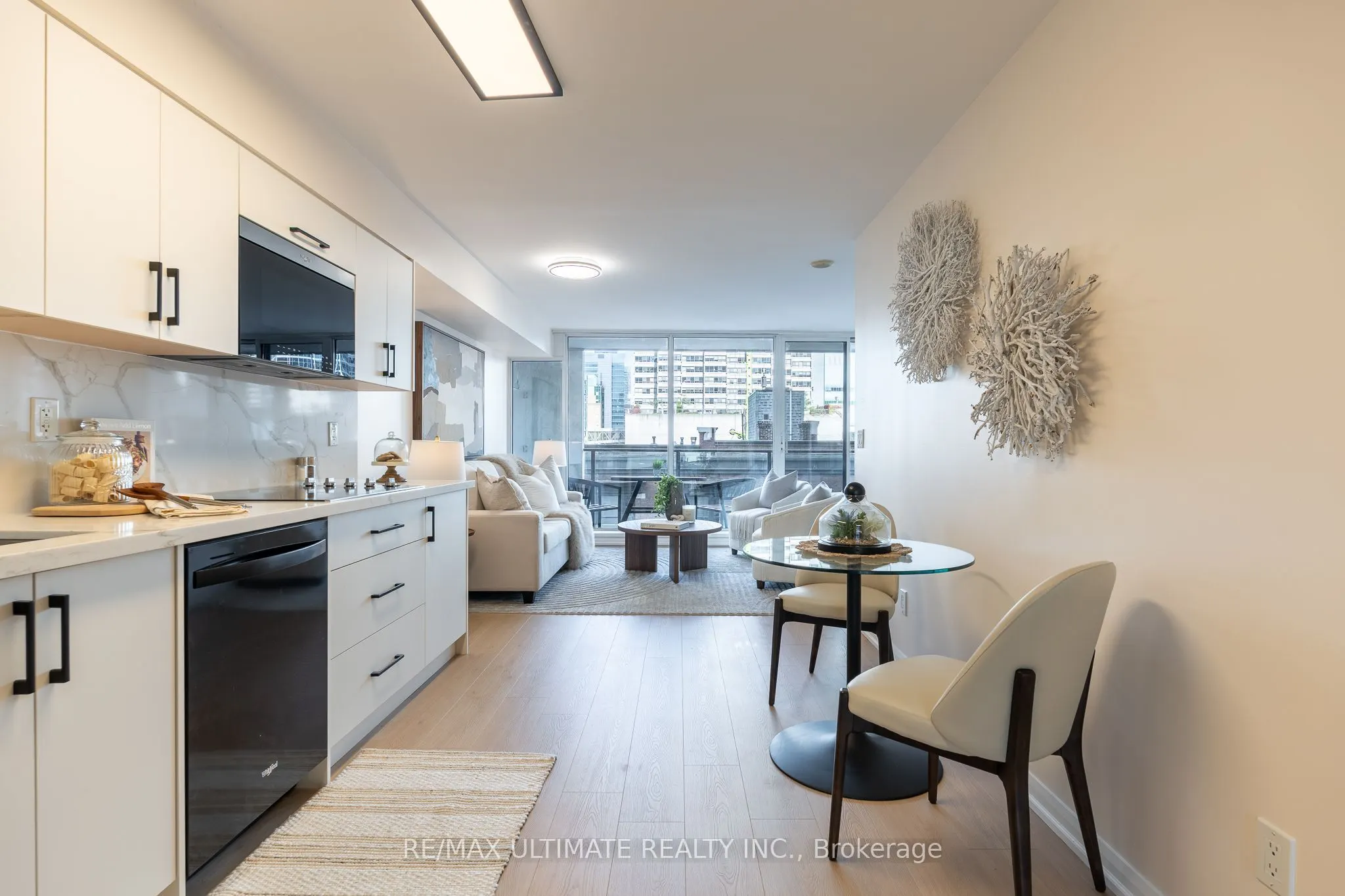 111 Elizabeth Street #627