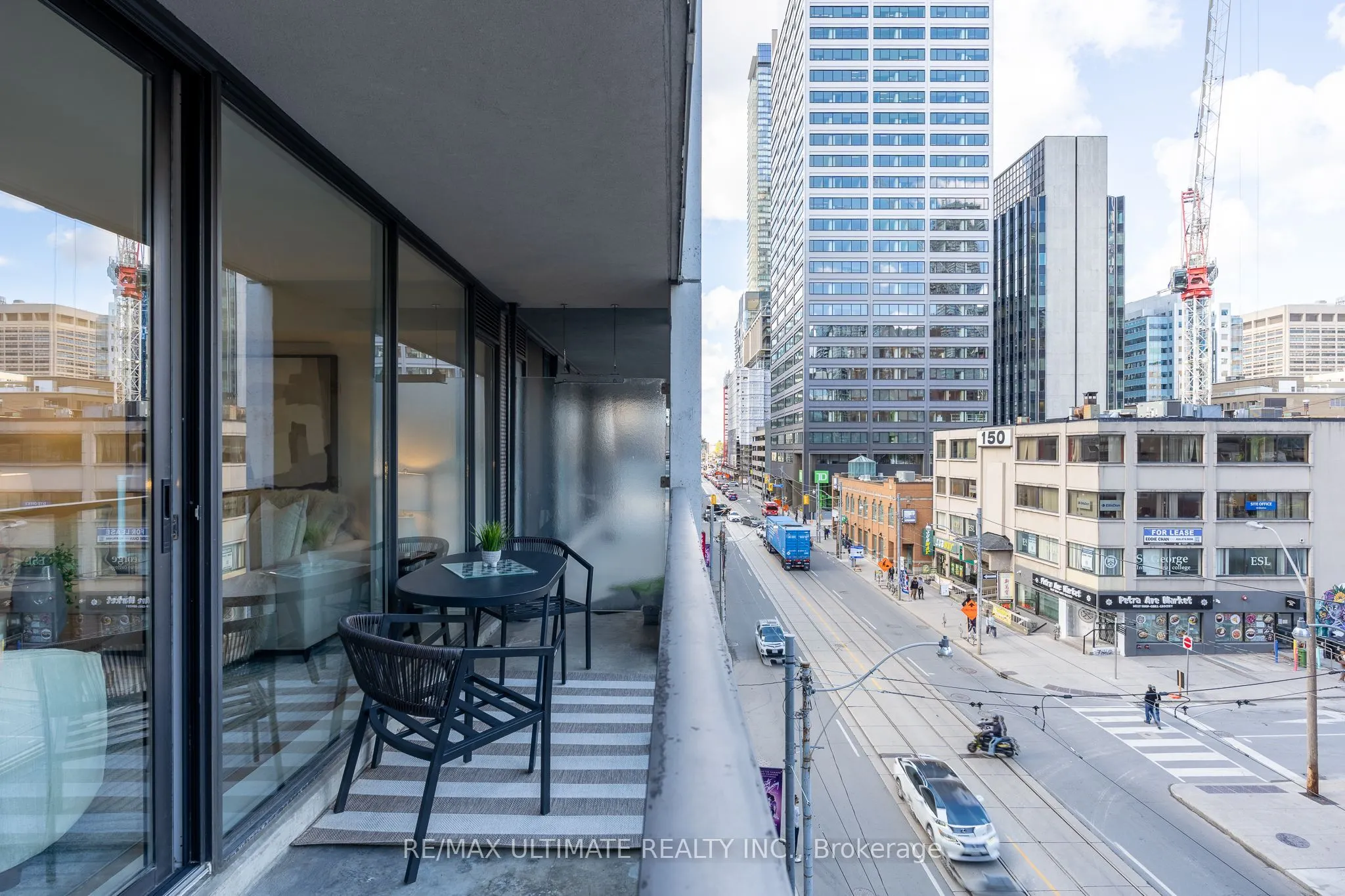 111 Elizabeth Street #627