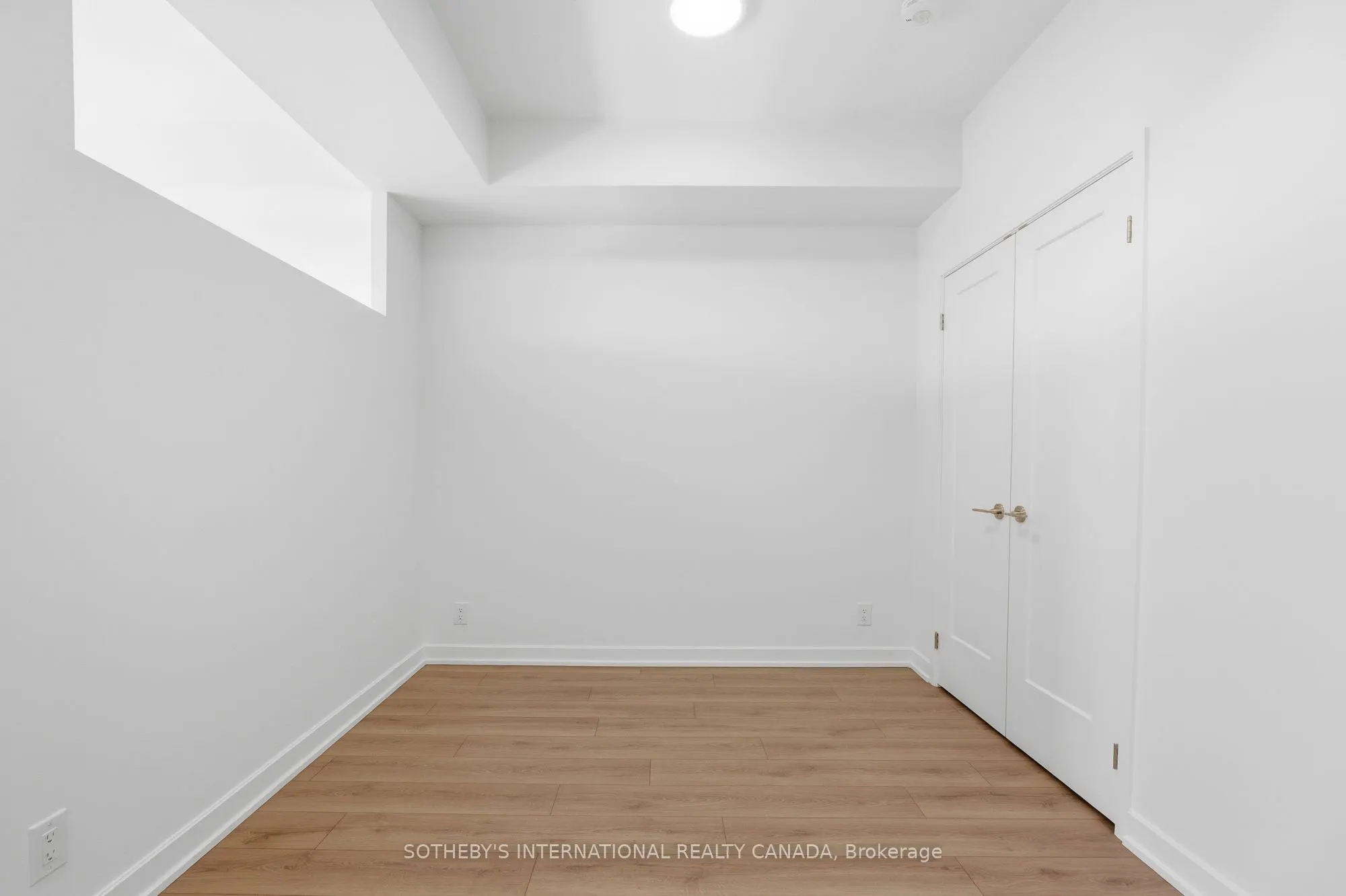 88 Bathurst Street #612