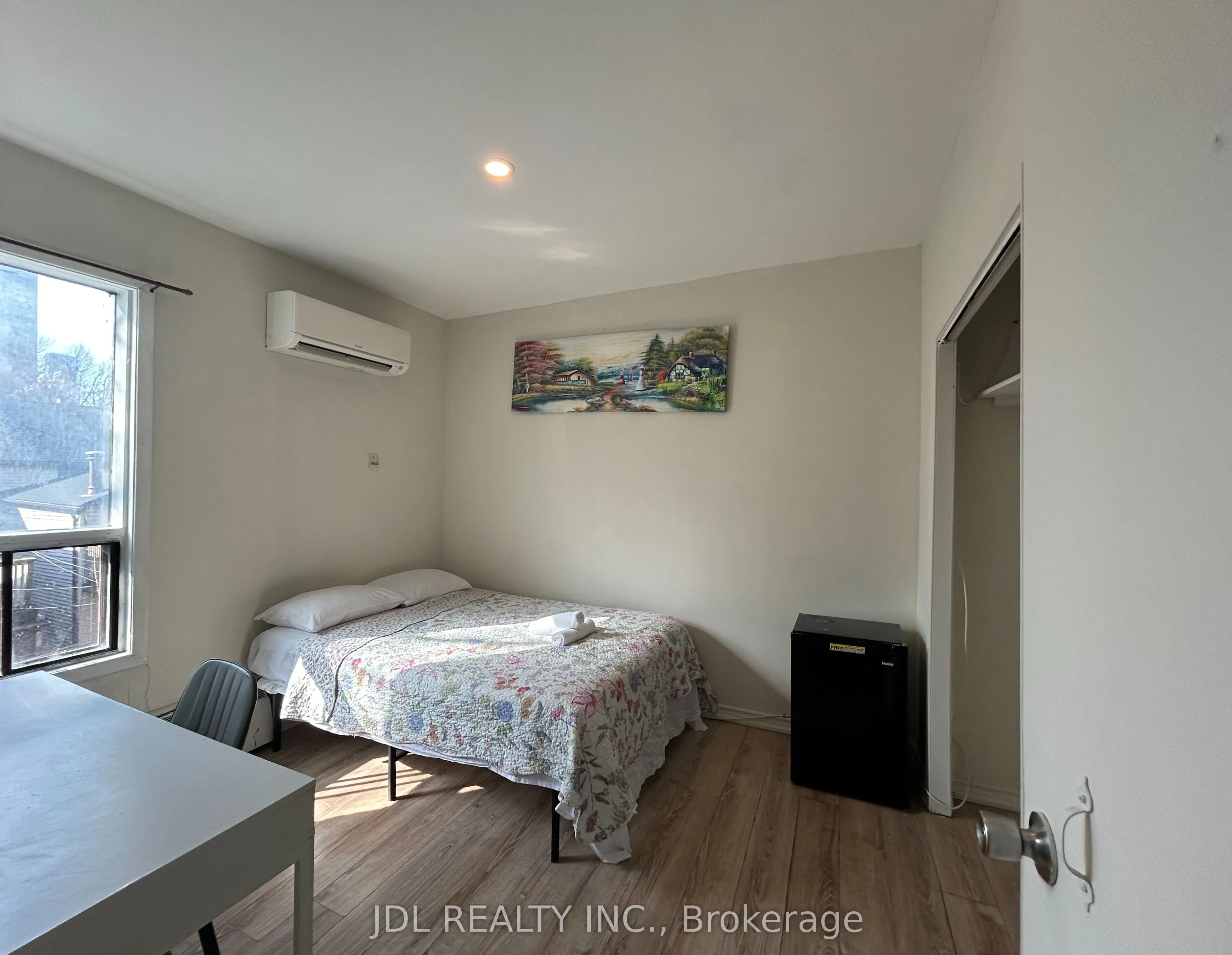 3 Pembroke St Street #Two-BedroomUnit 2nd Floor