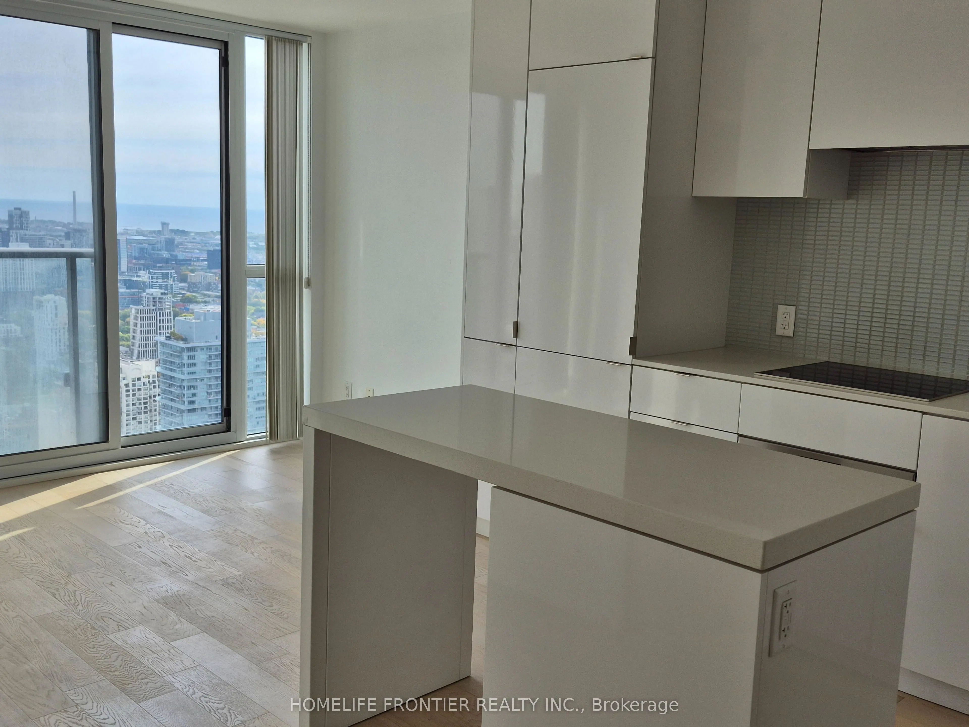 7 Grenville Street #5007