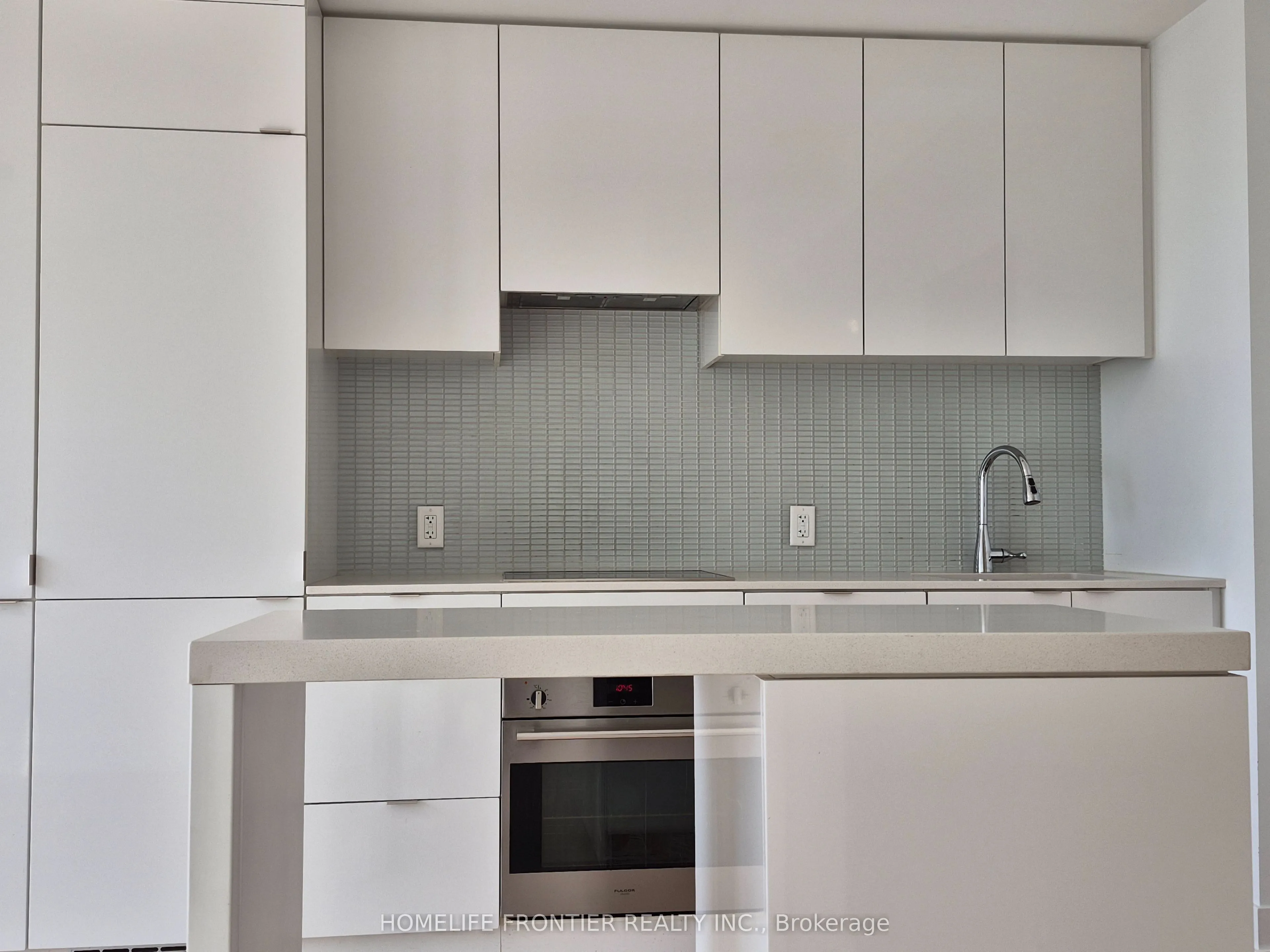 7 Grenville Street #5007