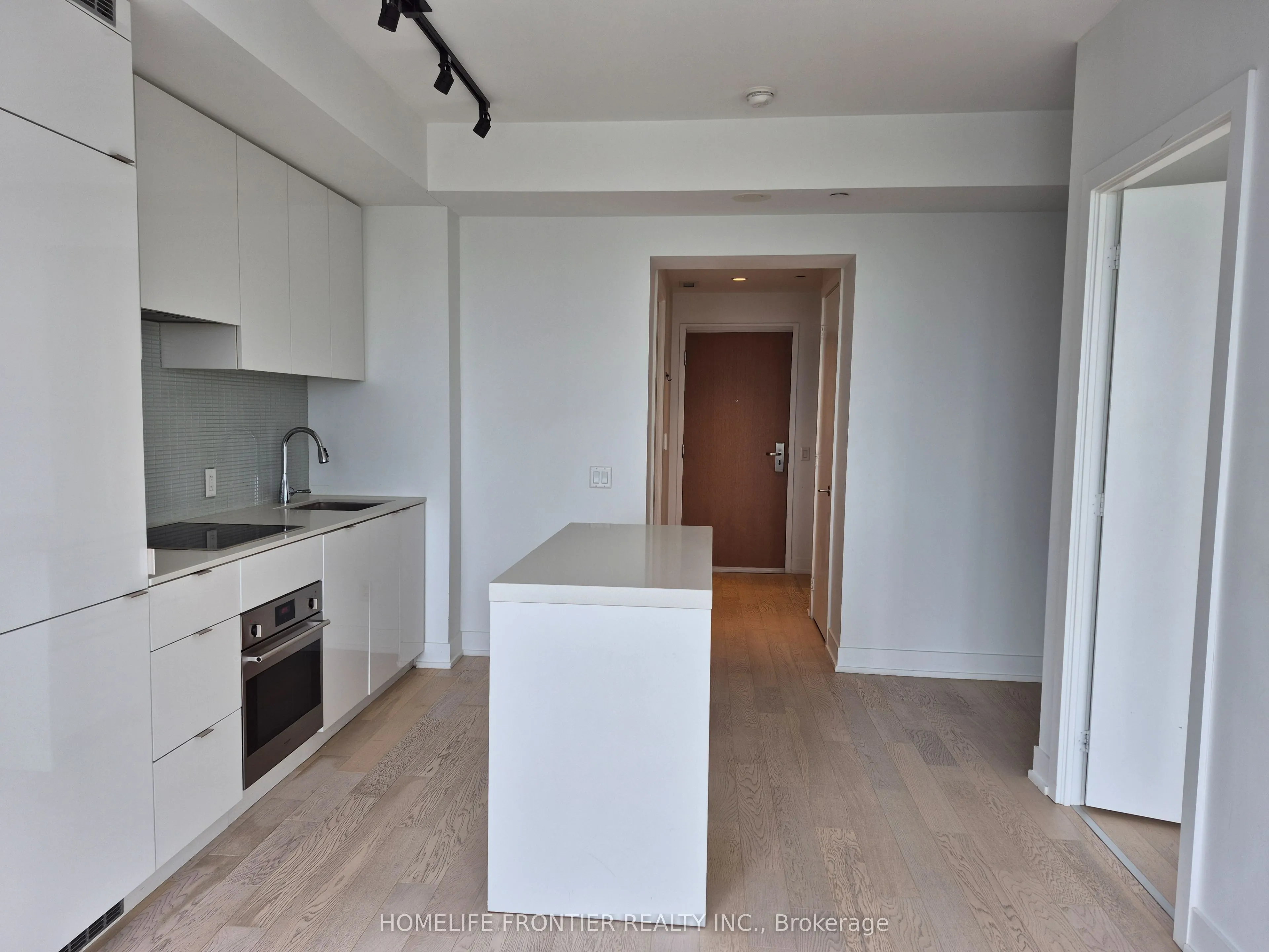 7 Grenville Street #5007